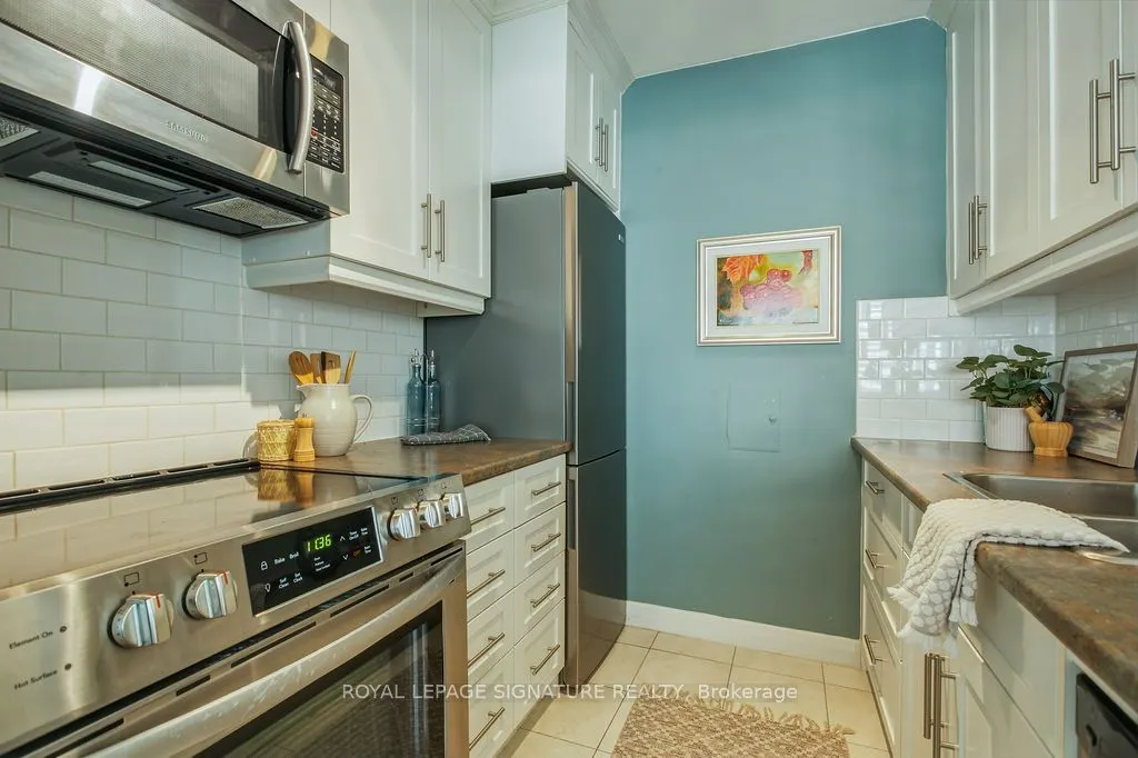 30 Elm Avenue #203