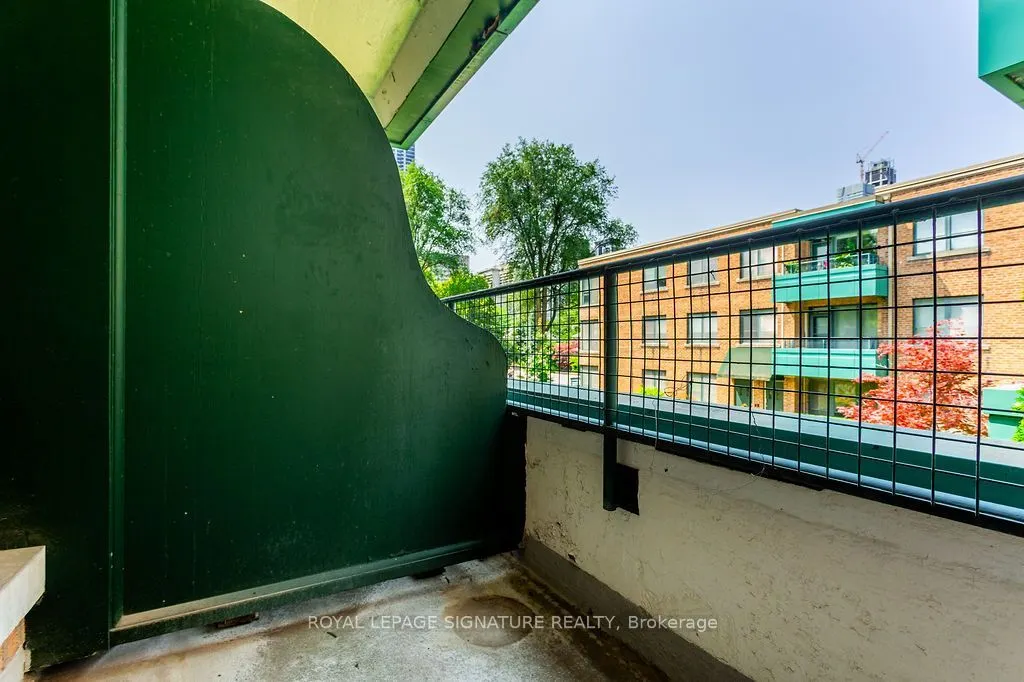 30 Elm Avenue #203