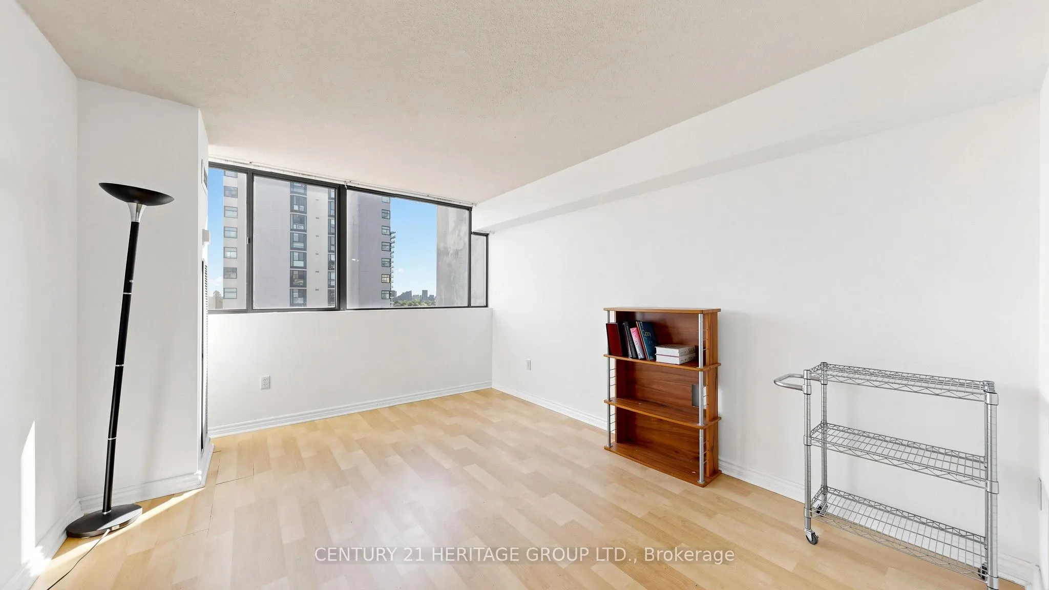 80 Antibes Drive #1503