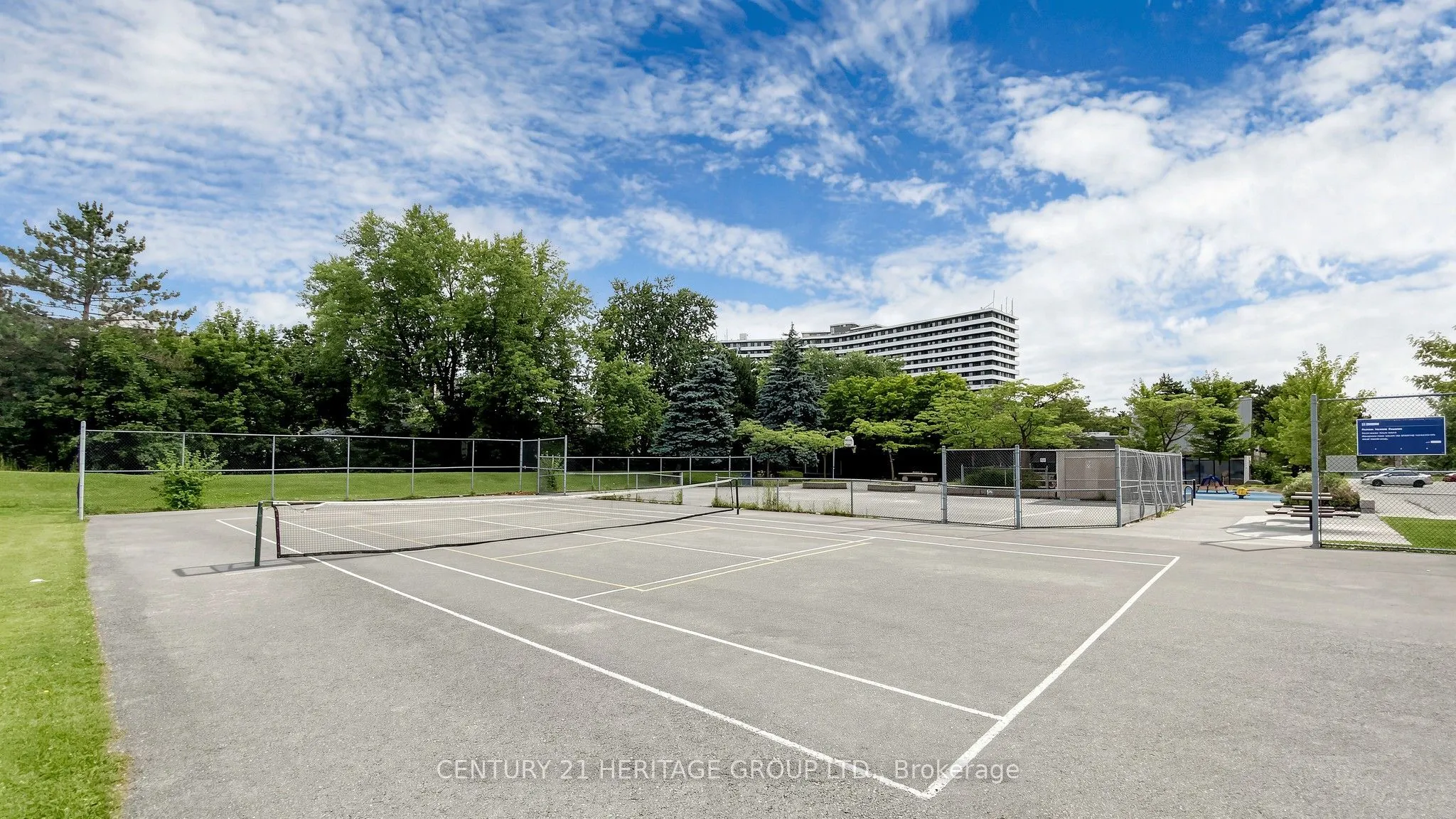 80 Antibes Drive #1503
