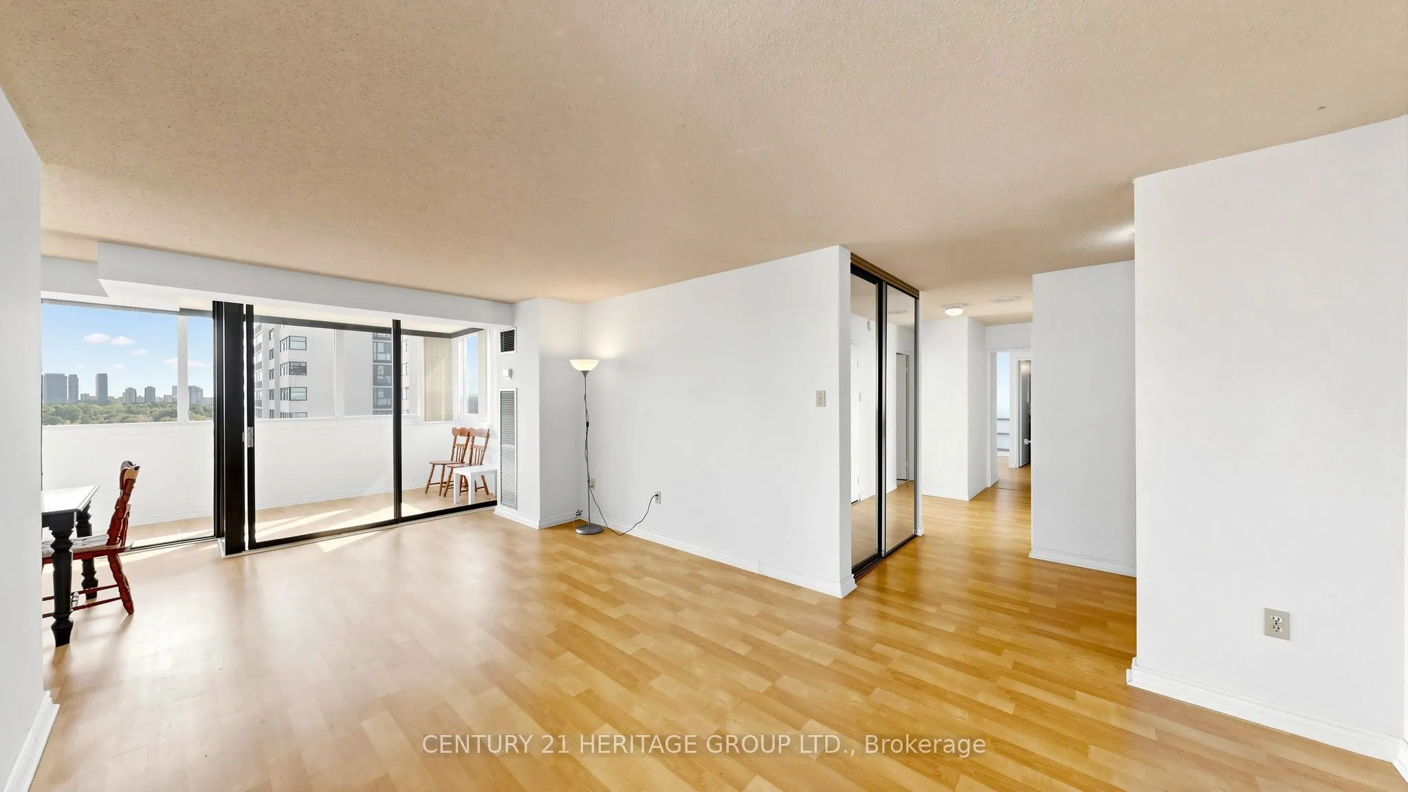 80 Antibes Drive #1503