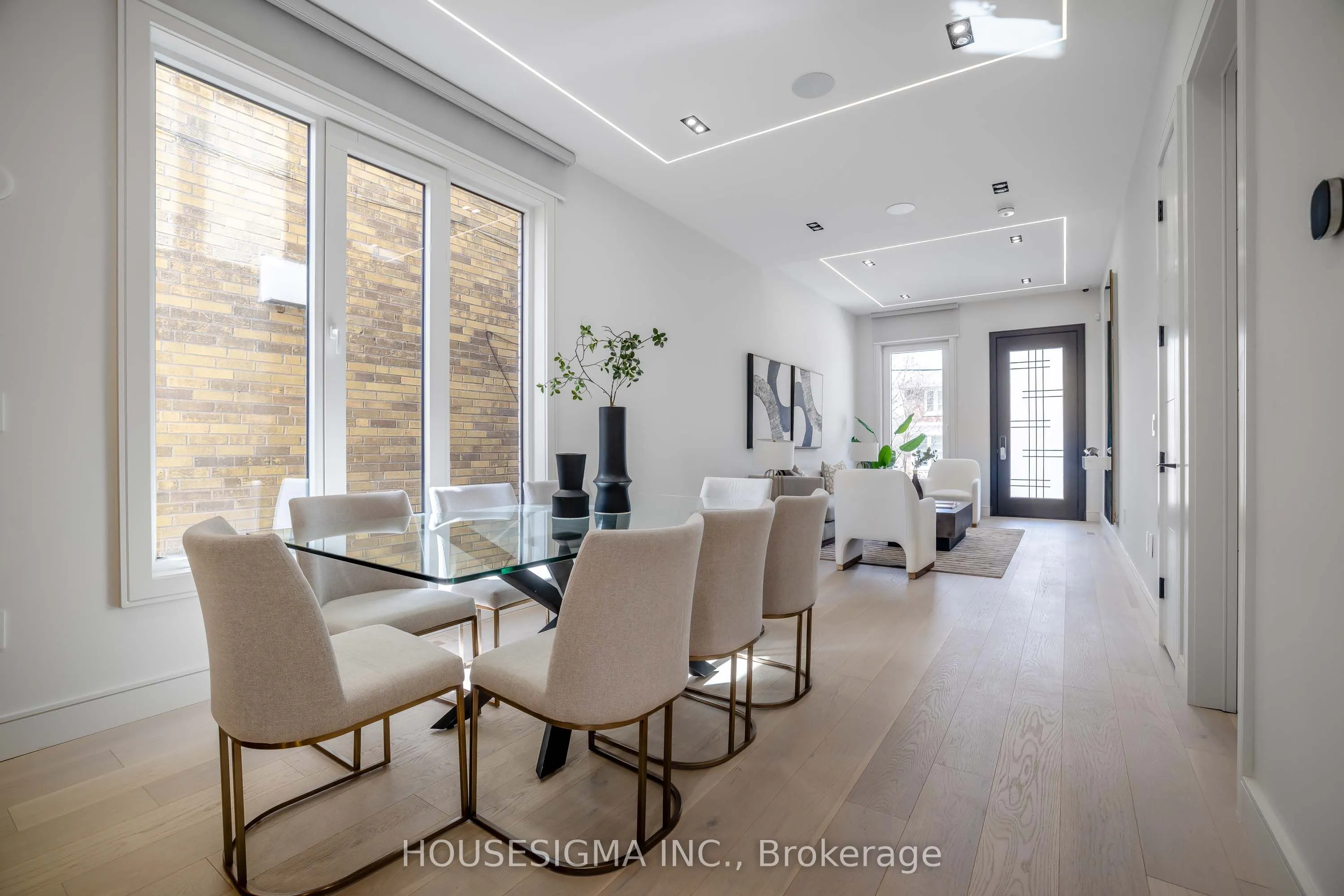 151 Dewbourne Avenue
