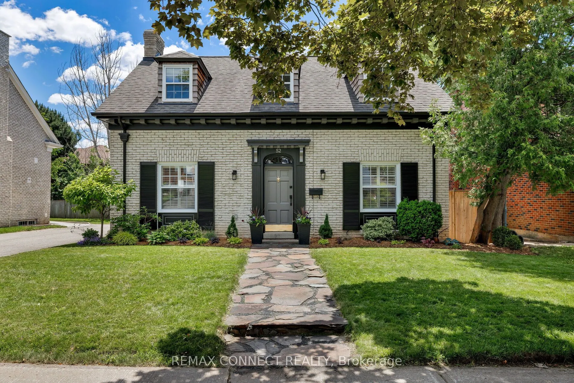 52 Angus Drive