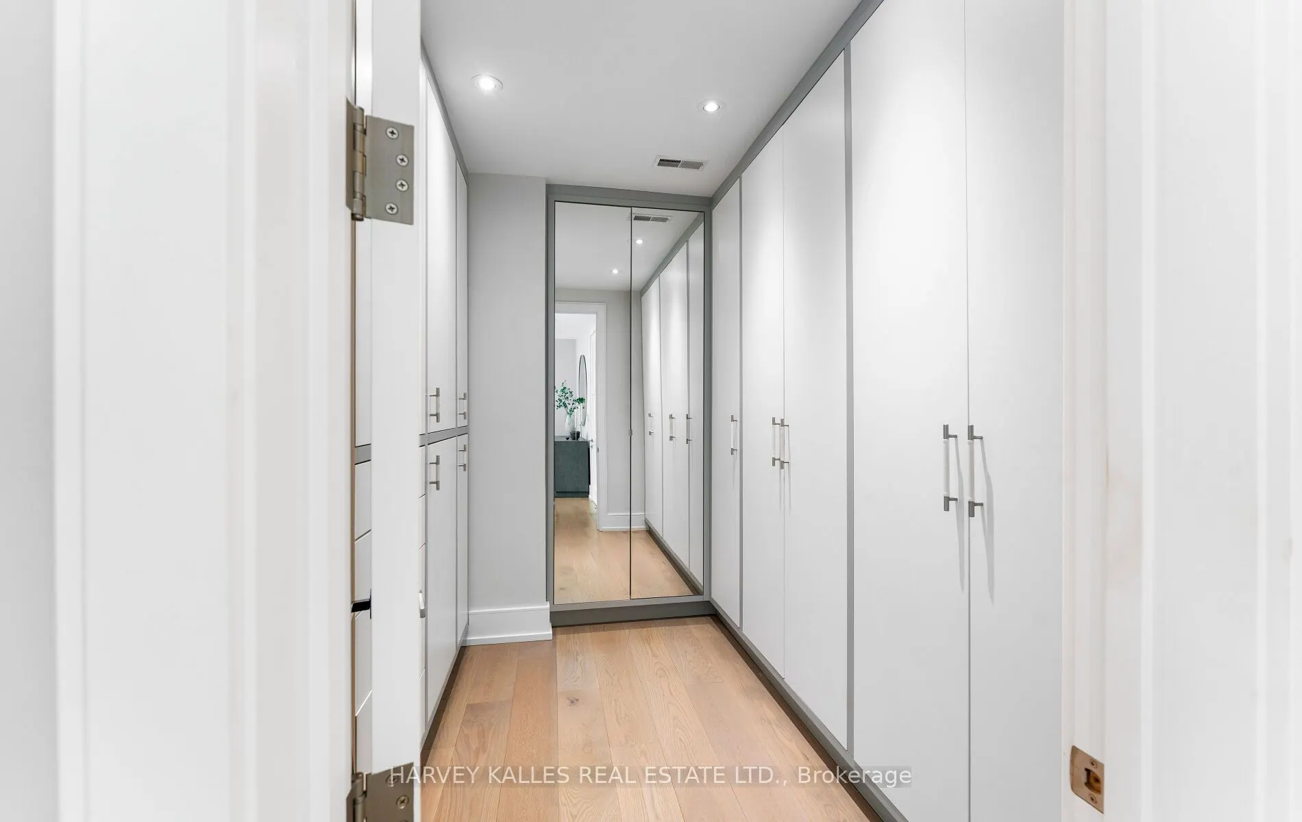 33 Tarlton Road