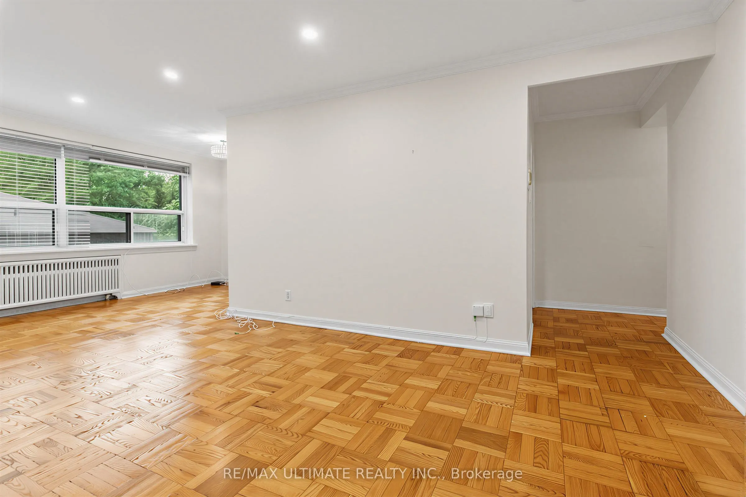 2 Ridelle Avenue #408