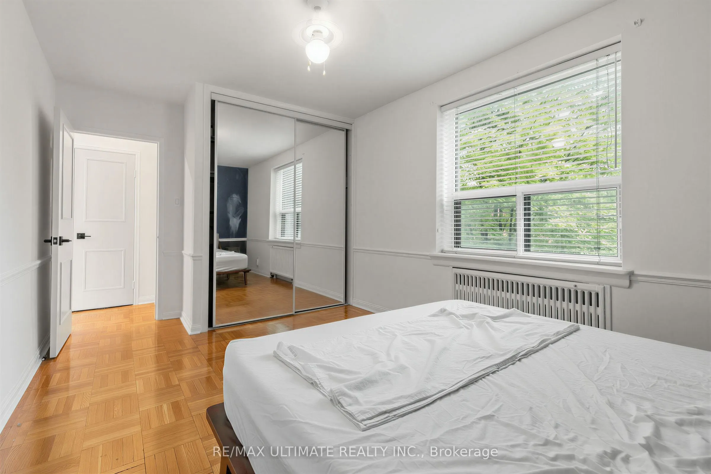 2 Ridelle Avenue #408