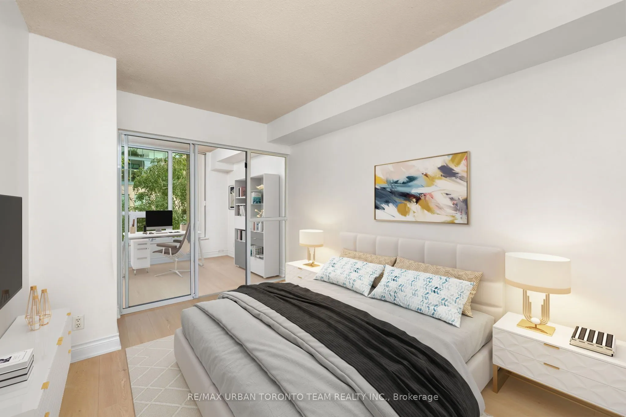 92 King Street E #418