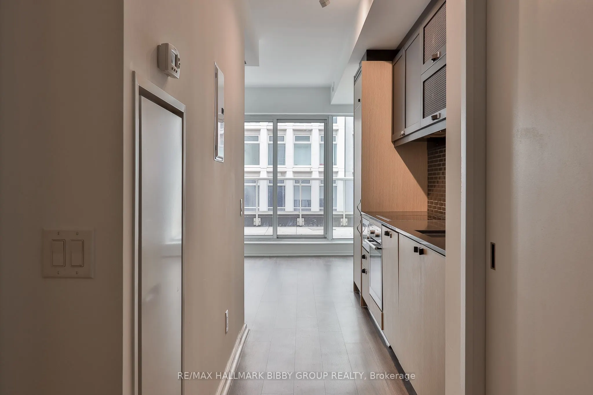 783 Bathurst Street #422