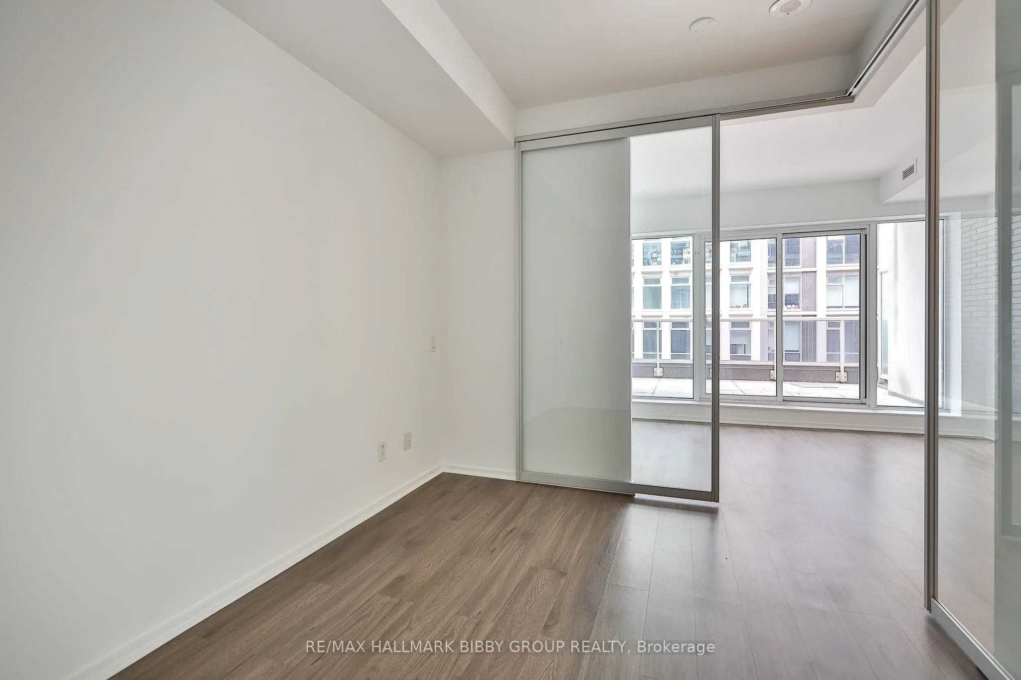 783 Bathurst Street #422