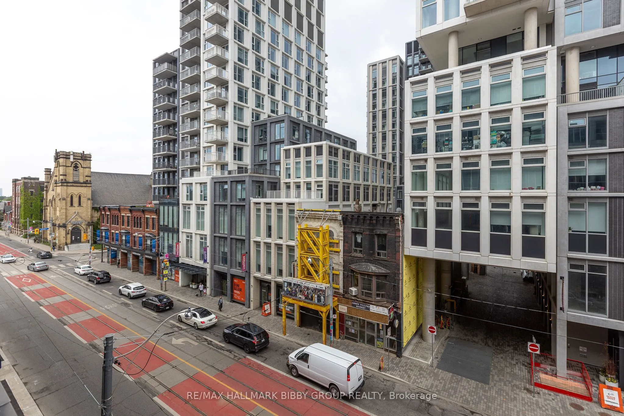 783 Bathurst Street #422