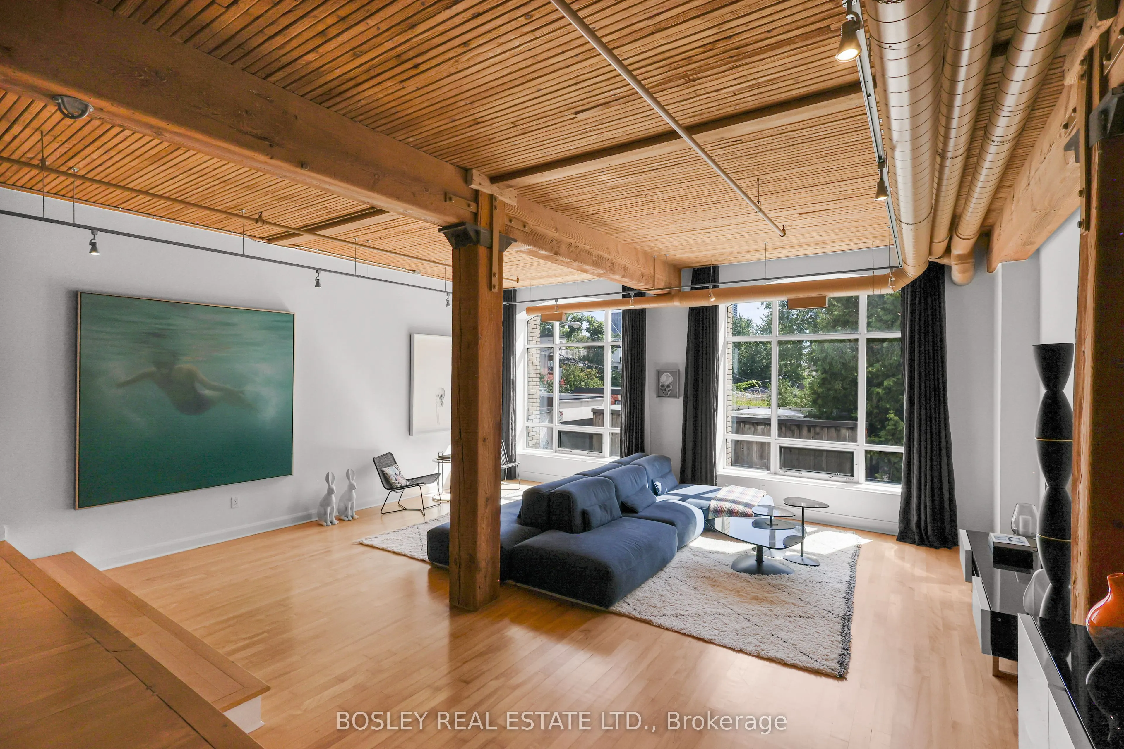 993 Queen Street W #105