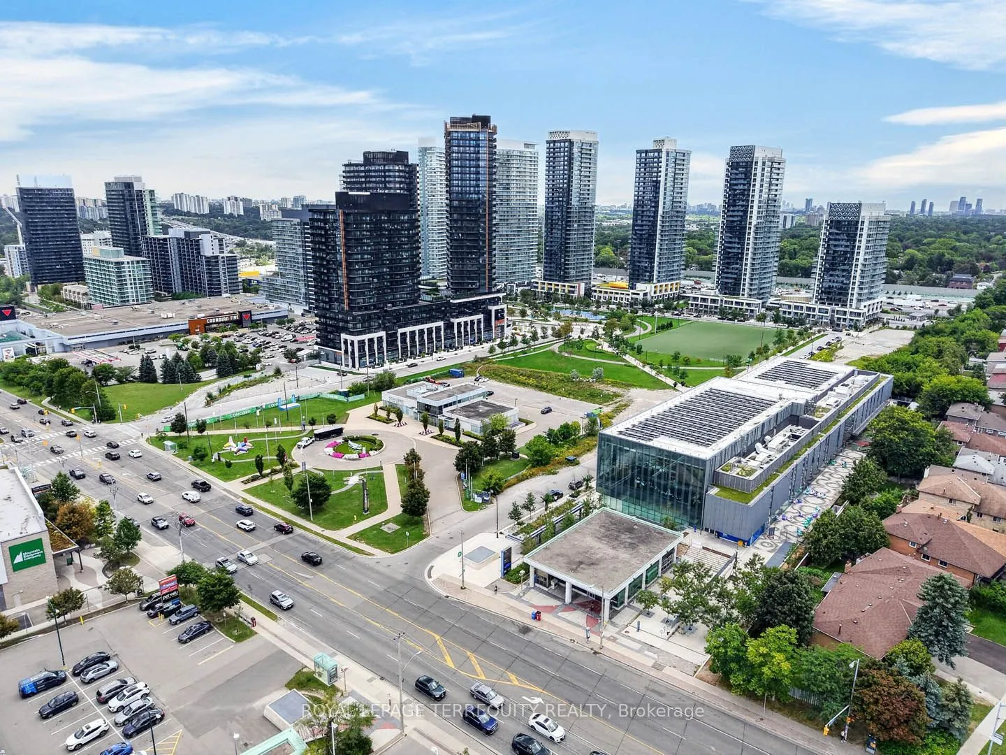 780 Sheppard Avenue E #16