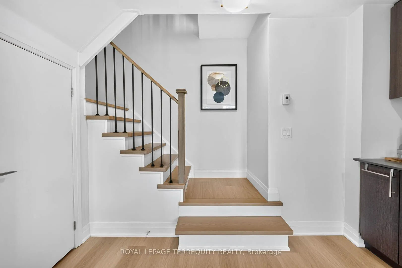 780 Sheppard Avenue E #16