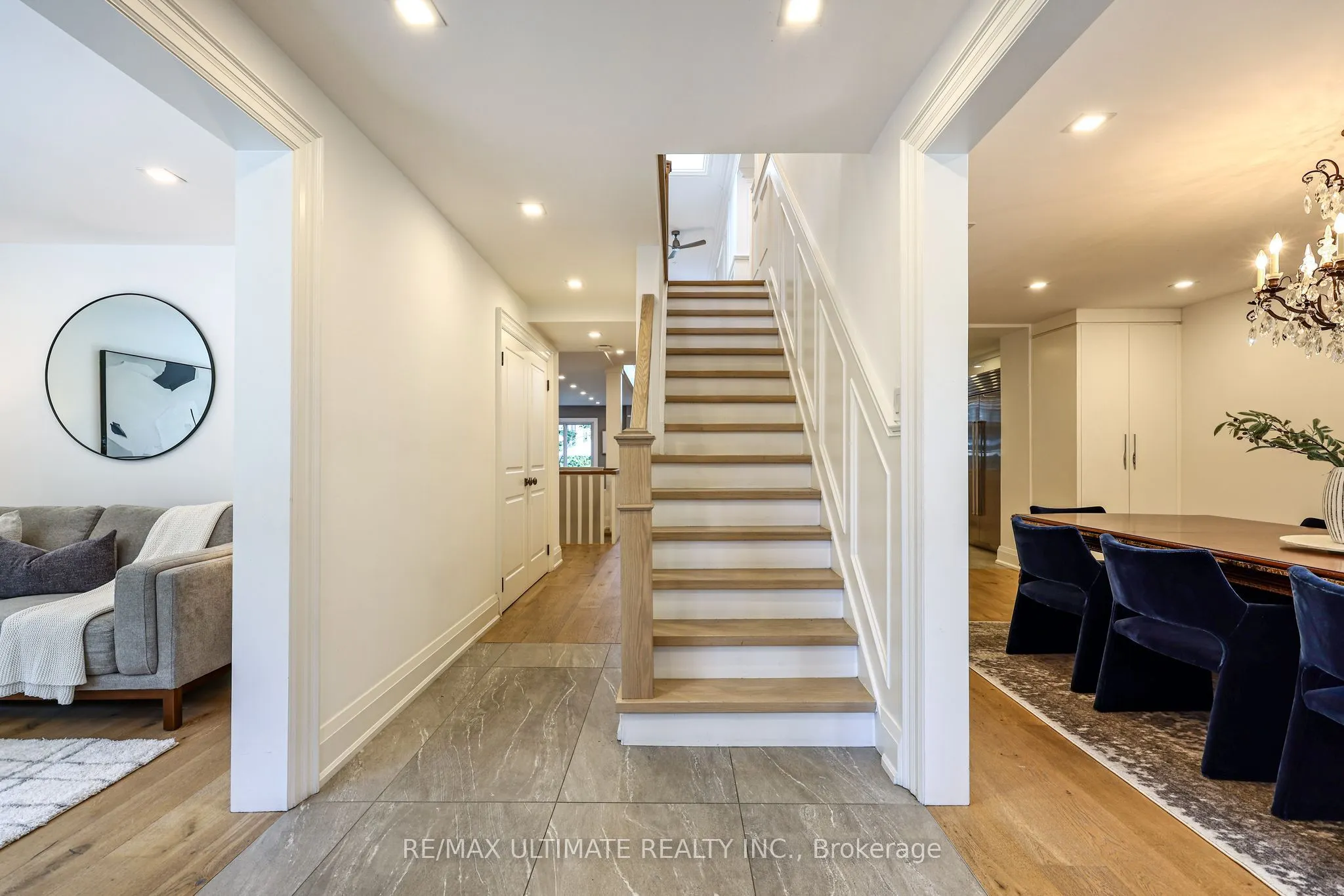 10 Field Avenue
