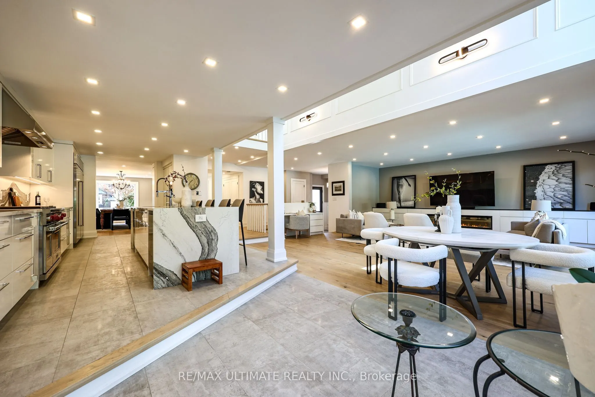 10 Field Avenue