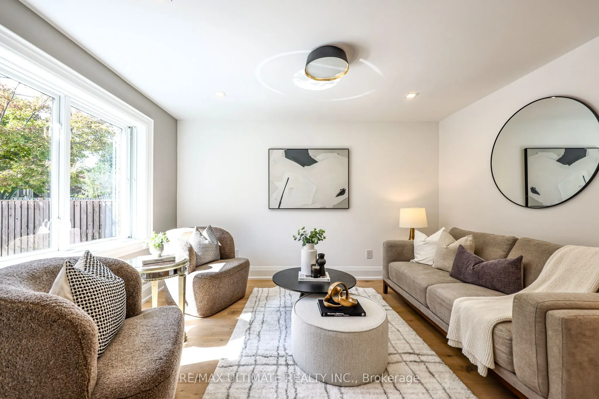10 Field Avenue