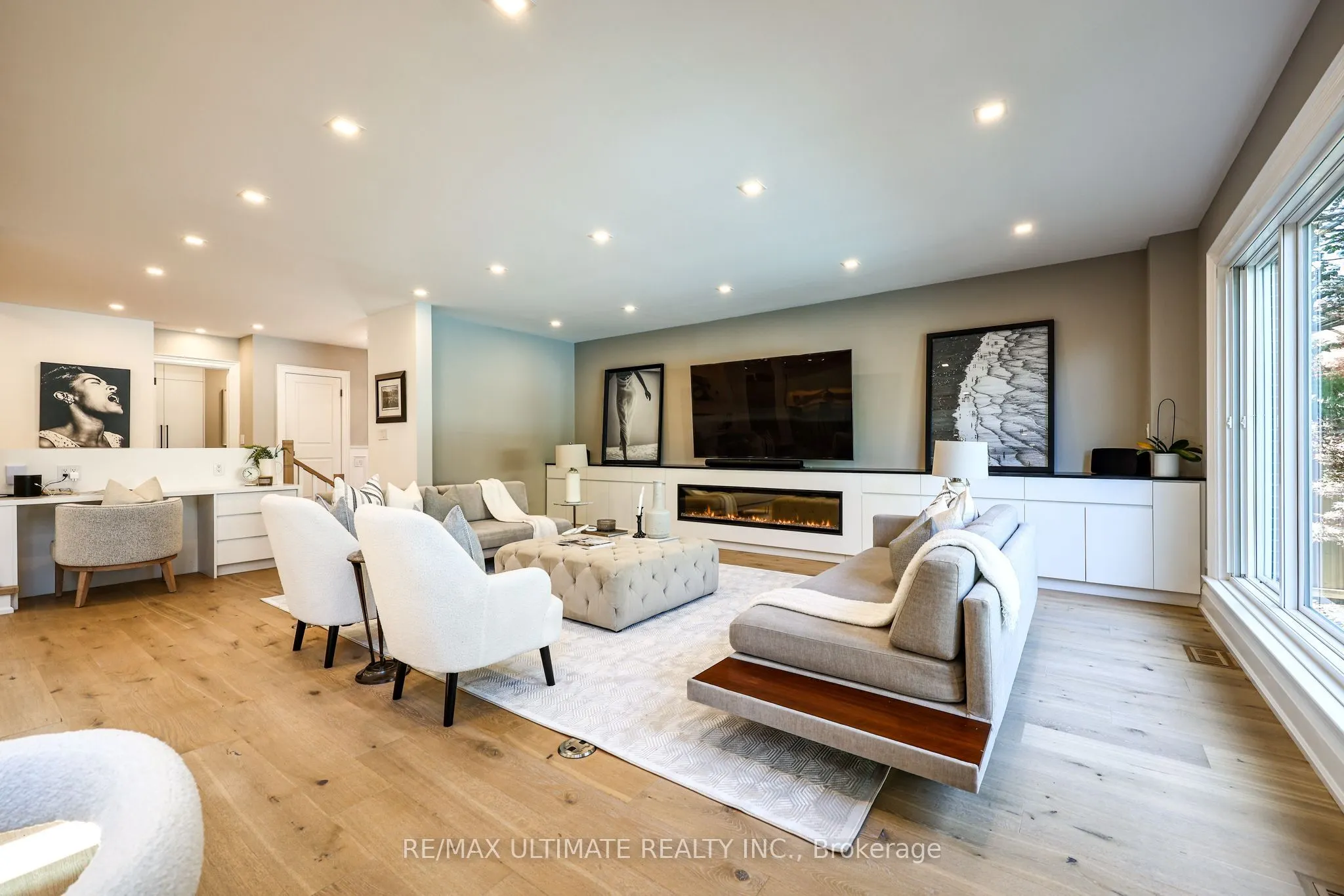 10 Field Avenue