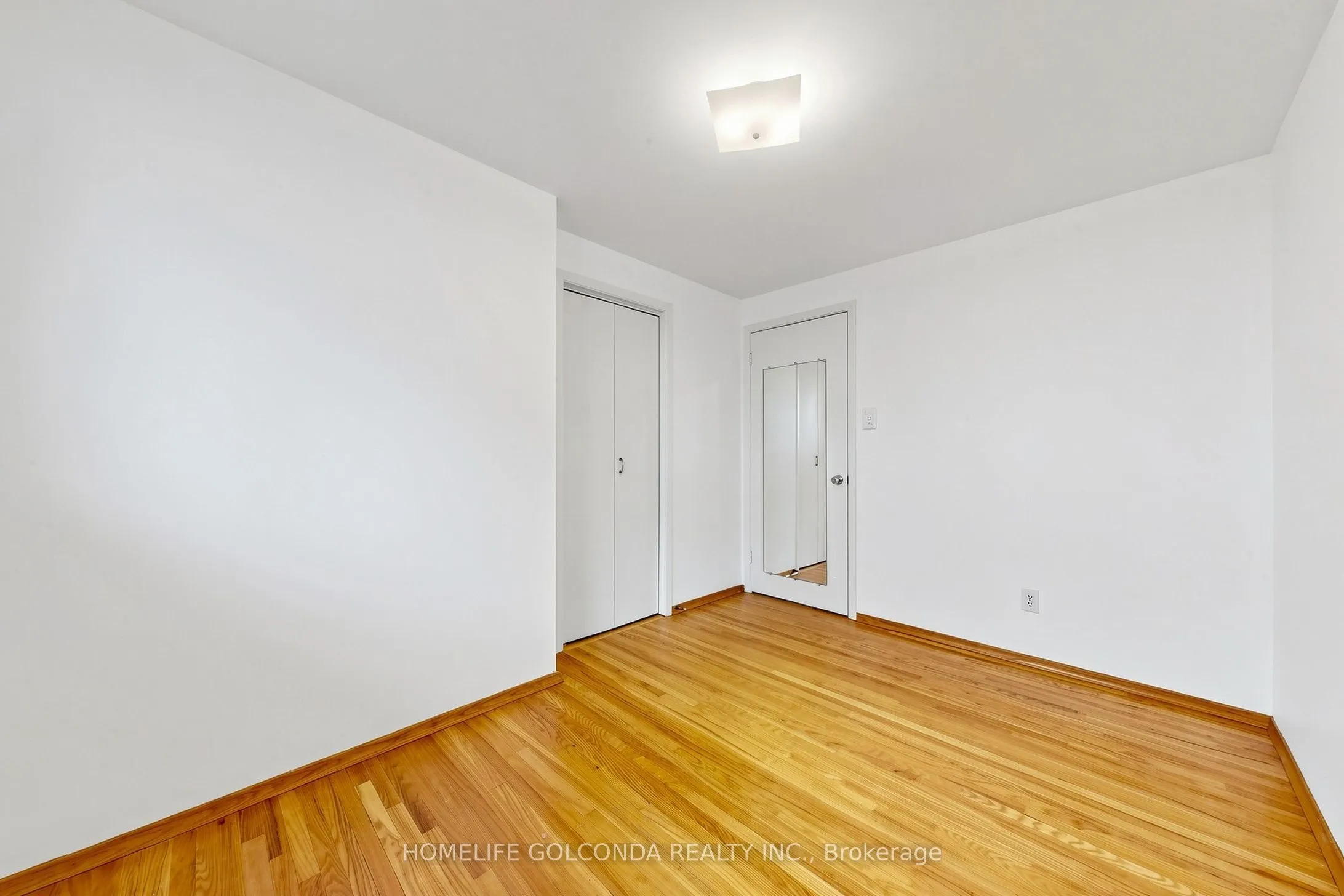 21 Grove Park Crescent