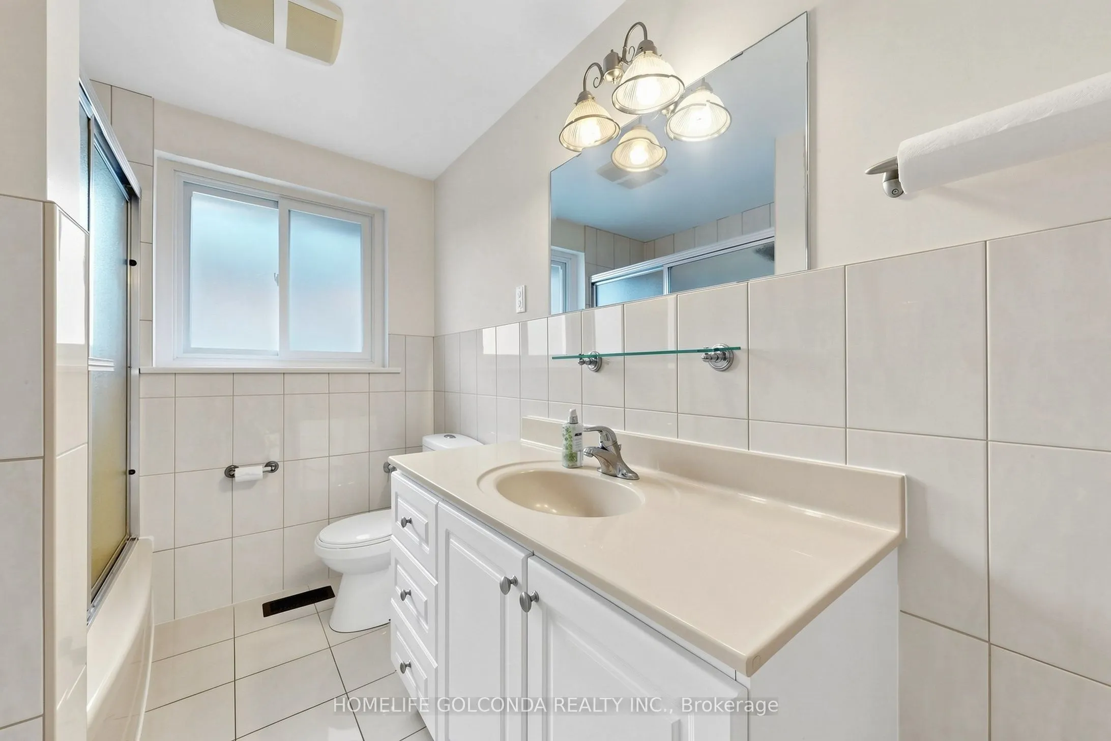 21 Grove Park Crescent