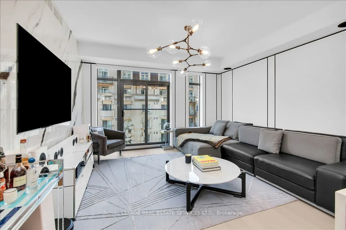 6 Jackes Avenue #606