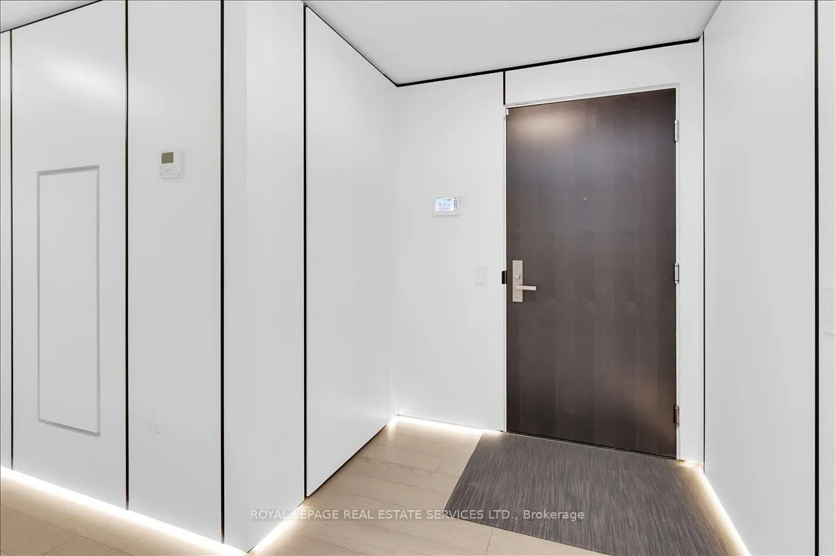 6 Jackes Avenue #606