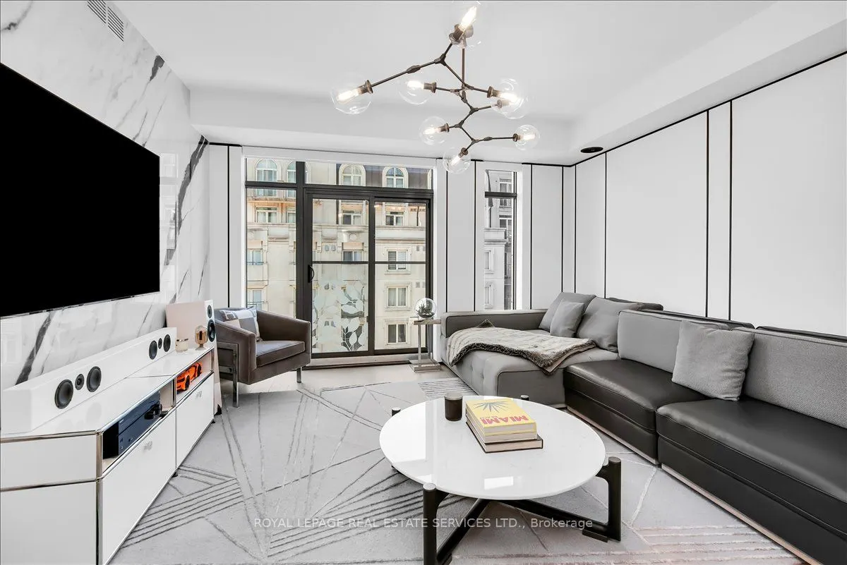 6 Jackes Avenue #606