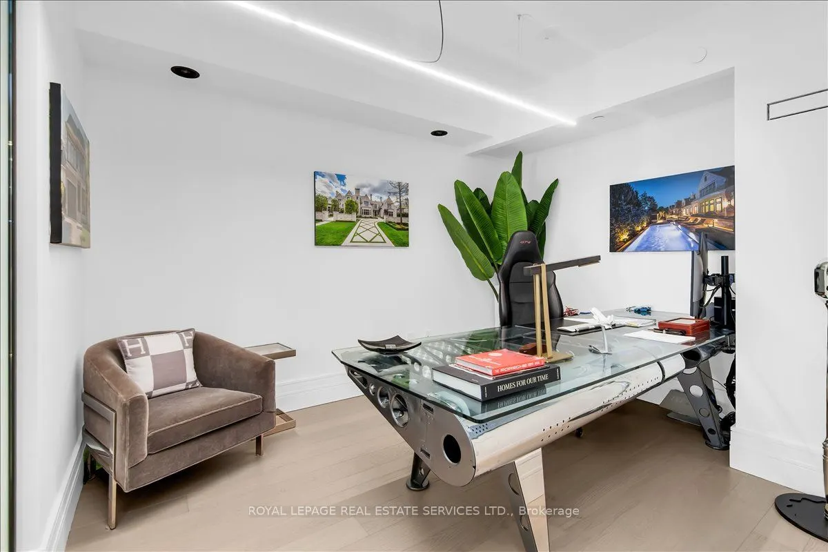 6 Jackes Avenue #606