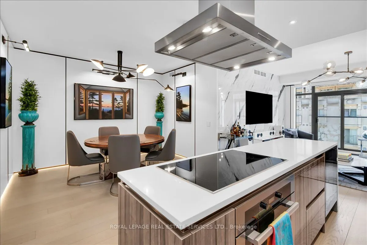 6 Jackes Avenue #606