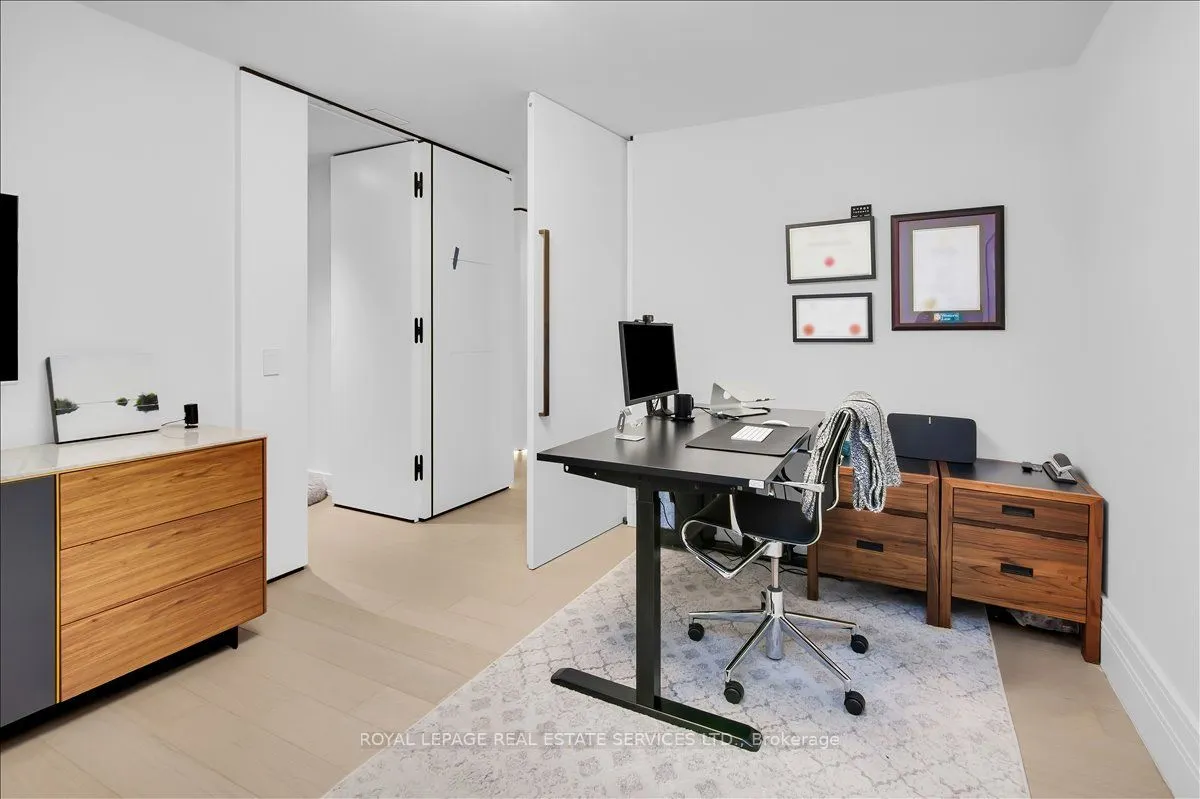 6 Jackes Avenue #606