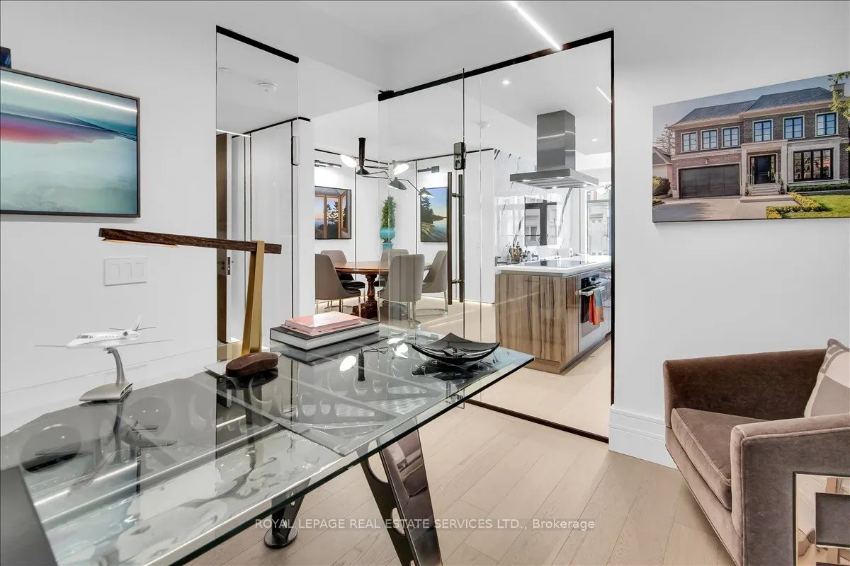 6 Jackes Avenue #606