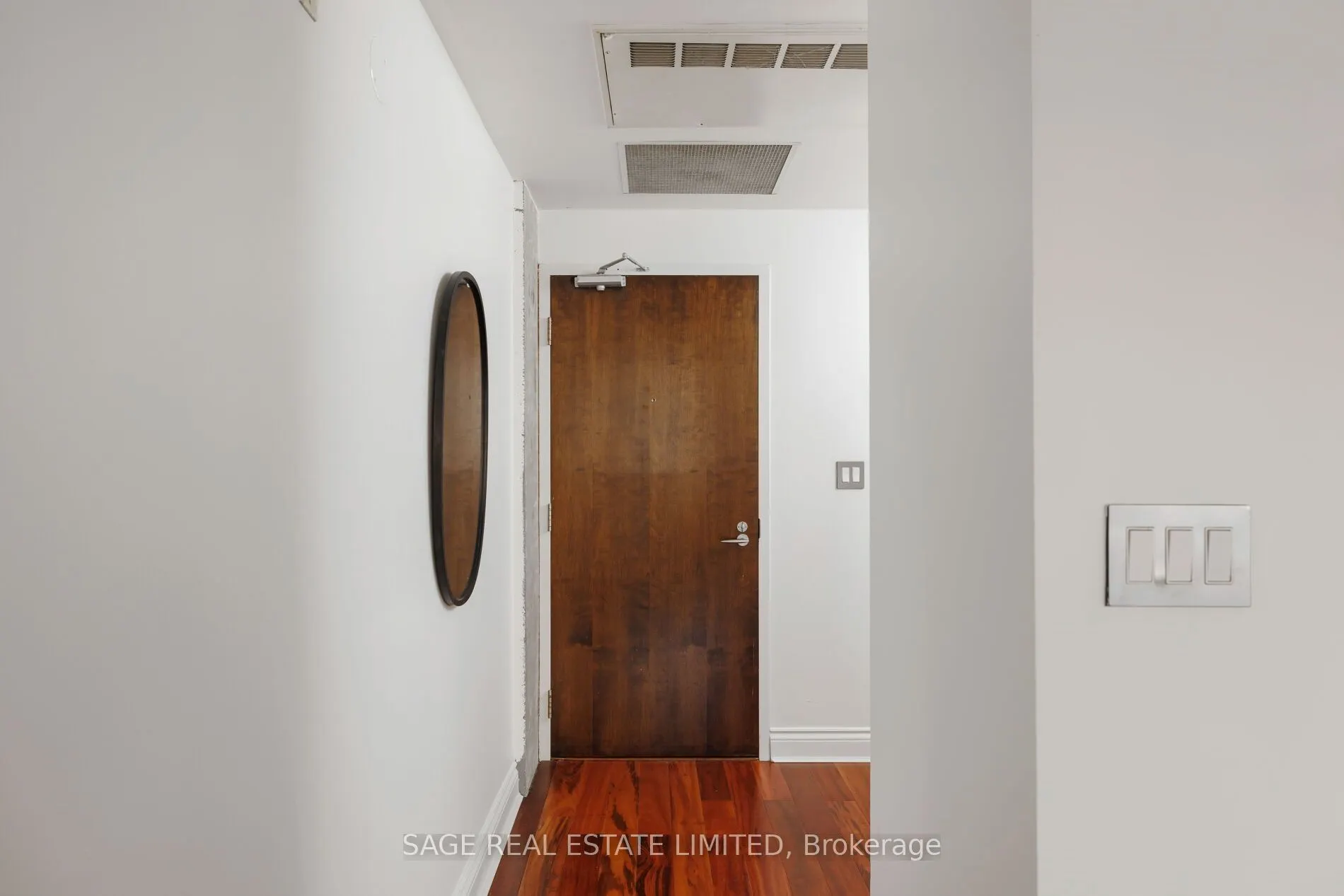 261 King Street E #402