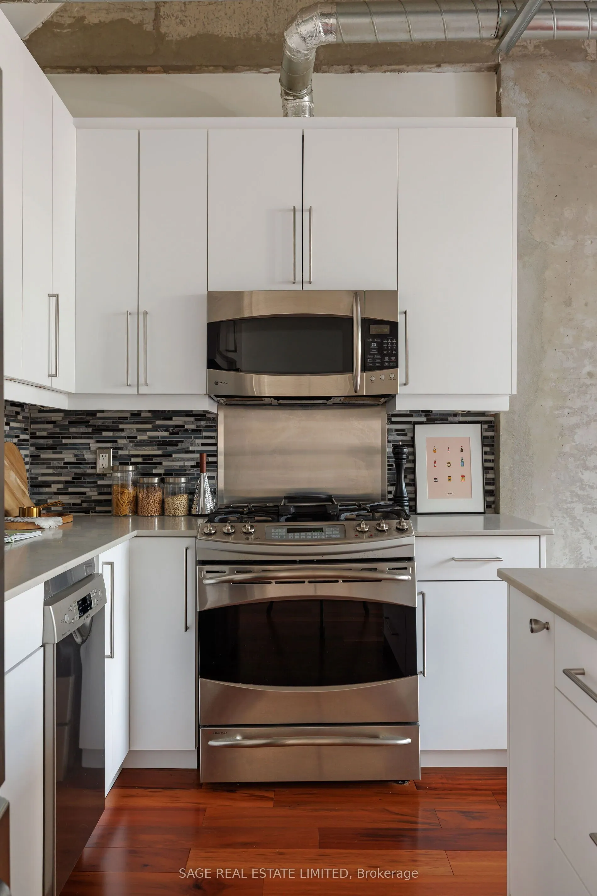 261 King Street E #402
