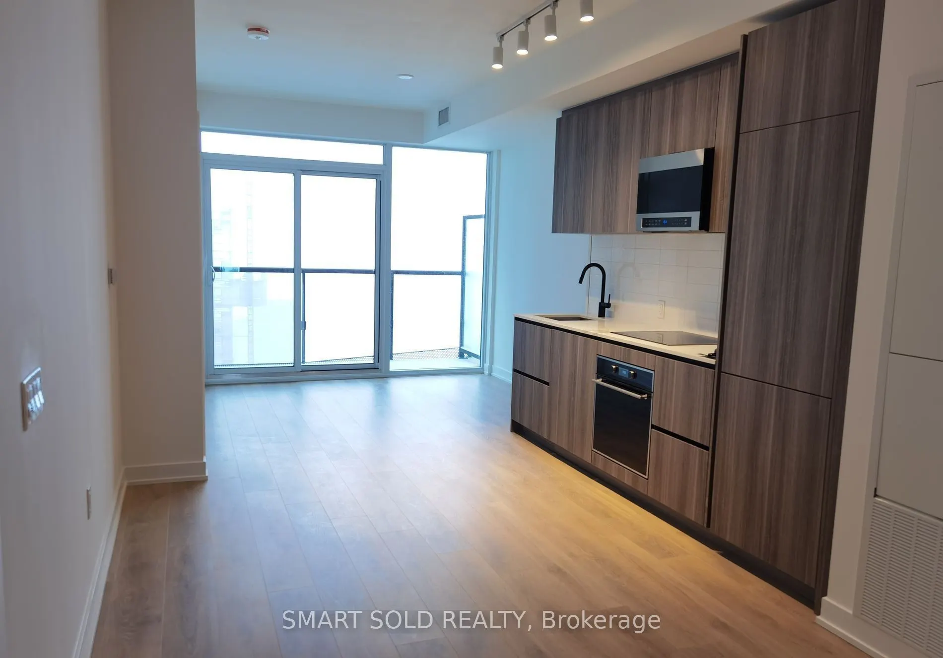 117 broadway Avenue #3005