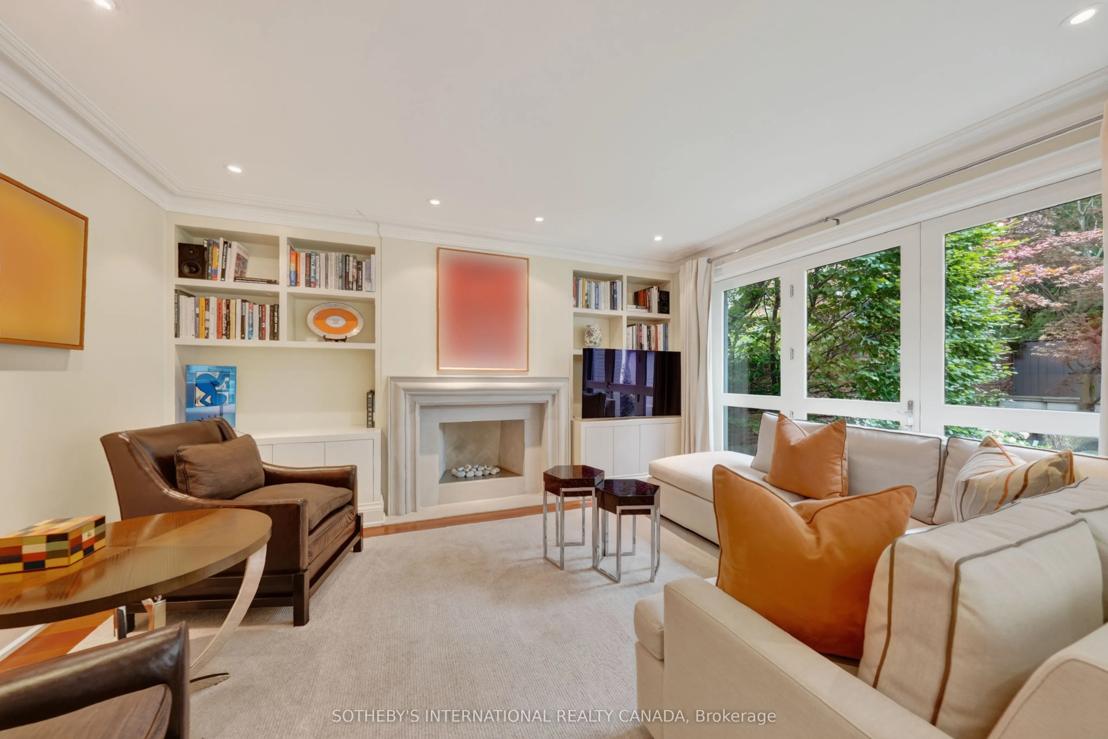 15 Alexandra Wood