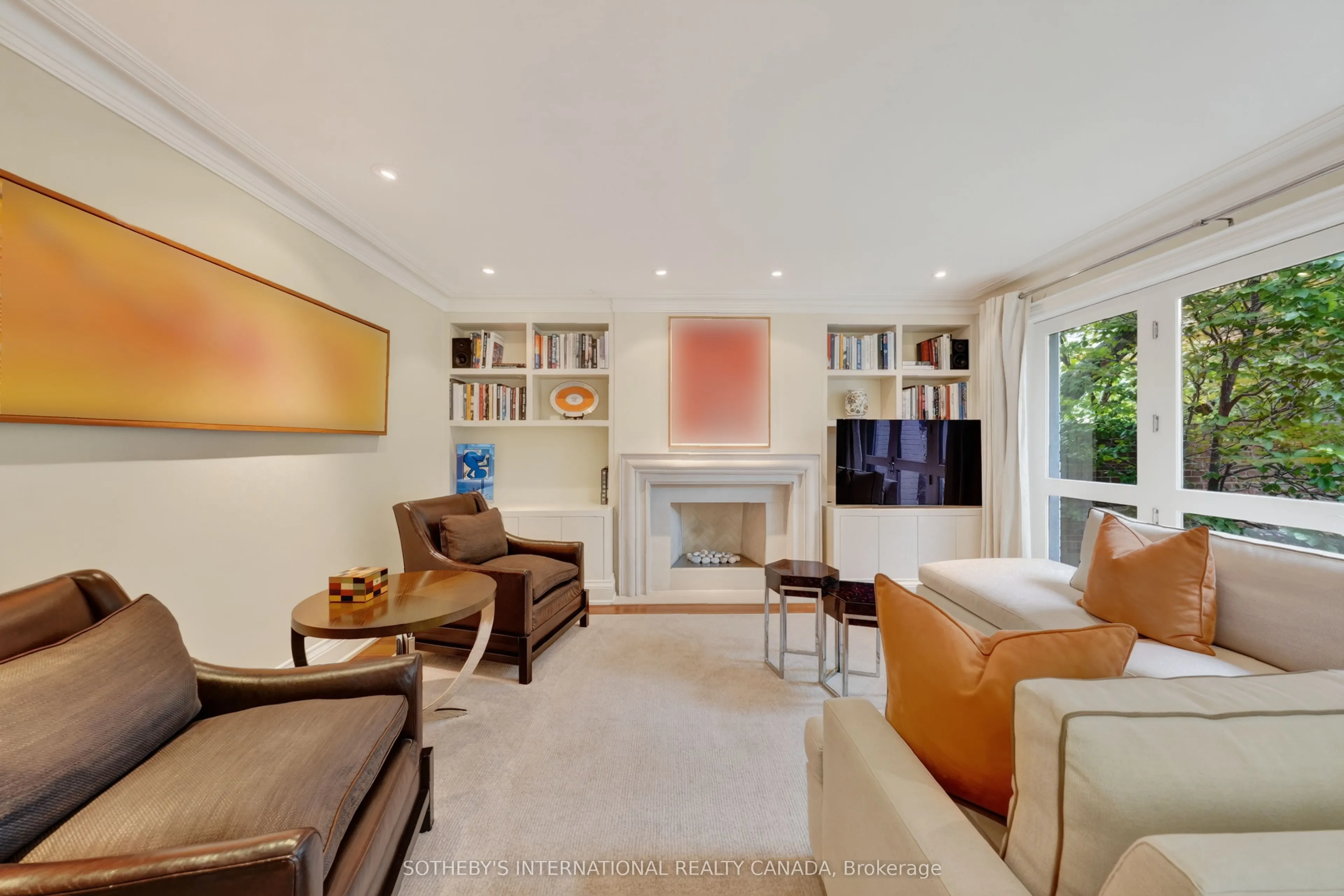 15 Alexandra Wood