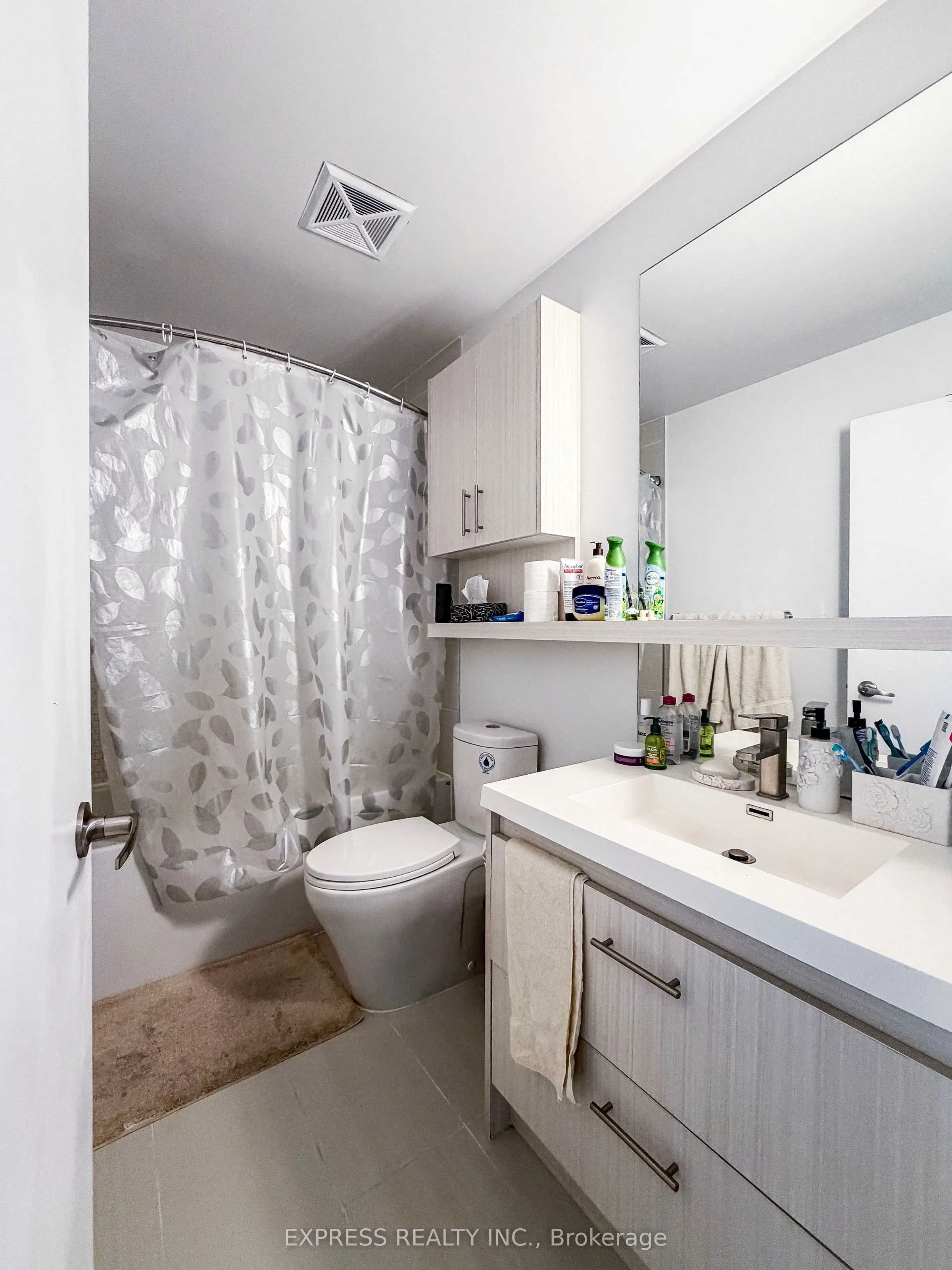 128 Fairview Mall Drive #501