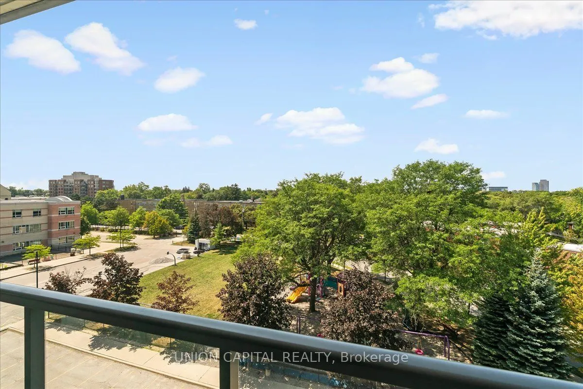 35 Saranac Boulevard #602