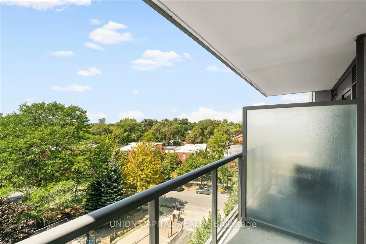 35 Saranac Boulevard #602