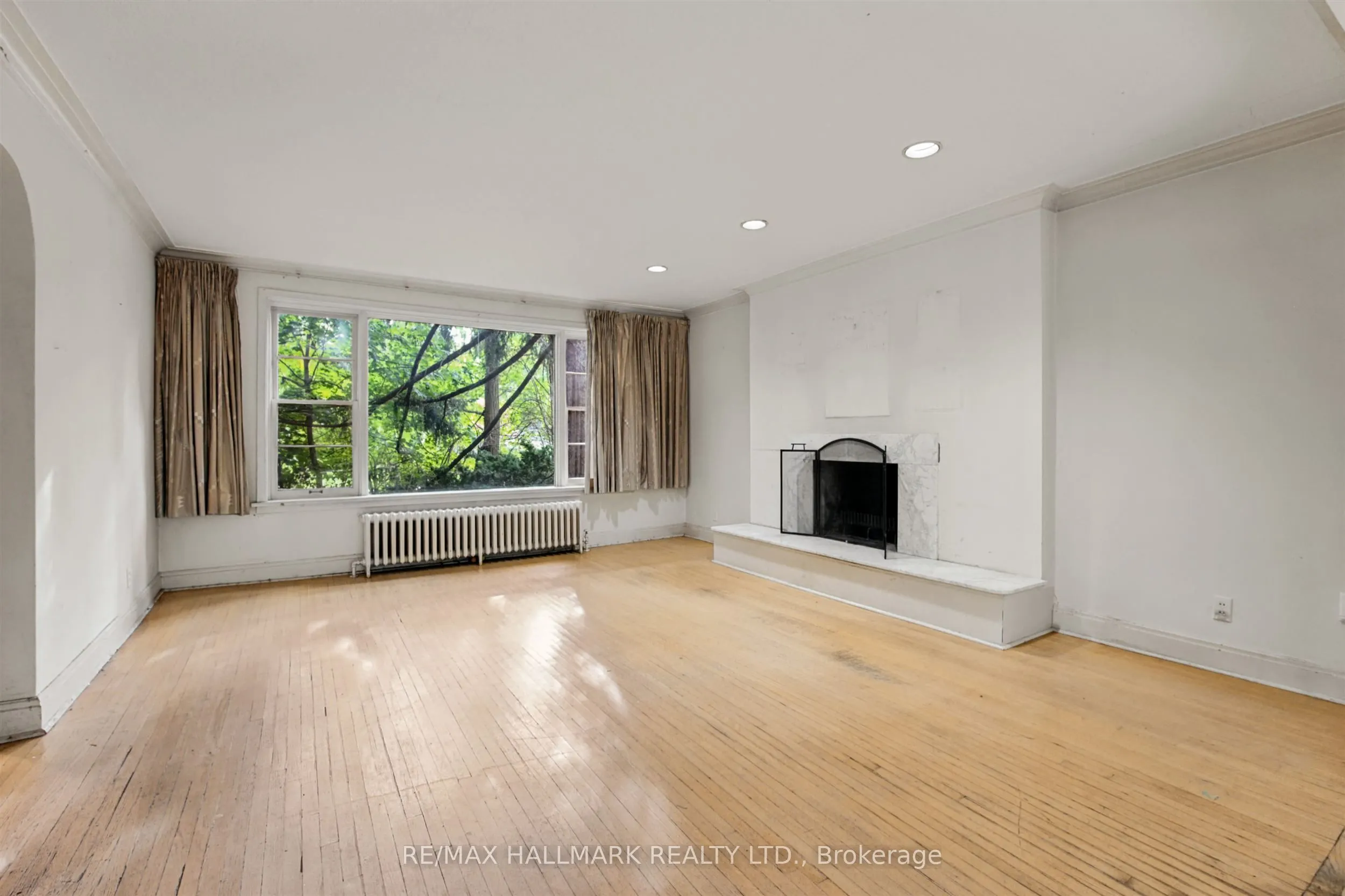 171 Old Yonge Street