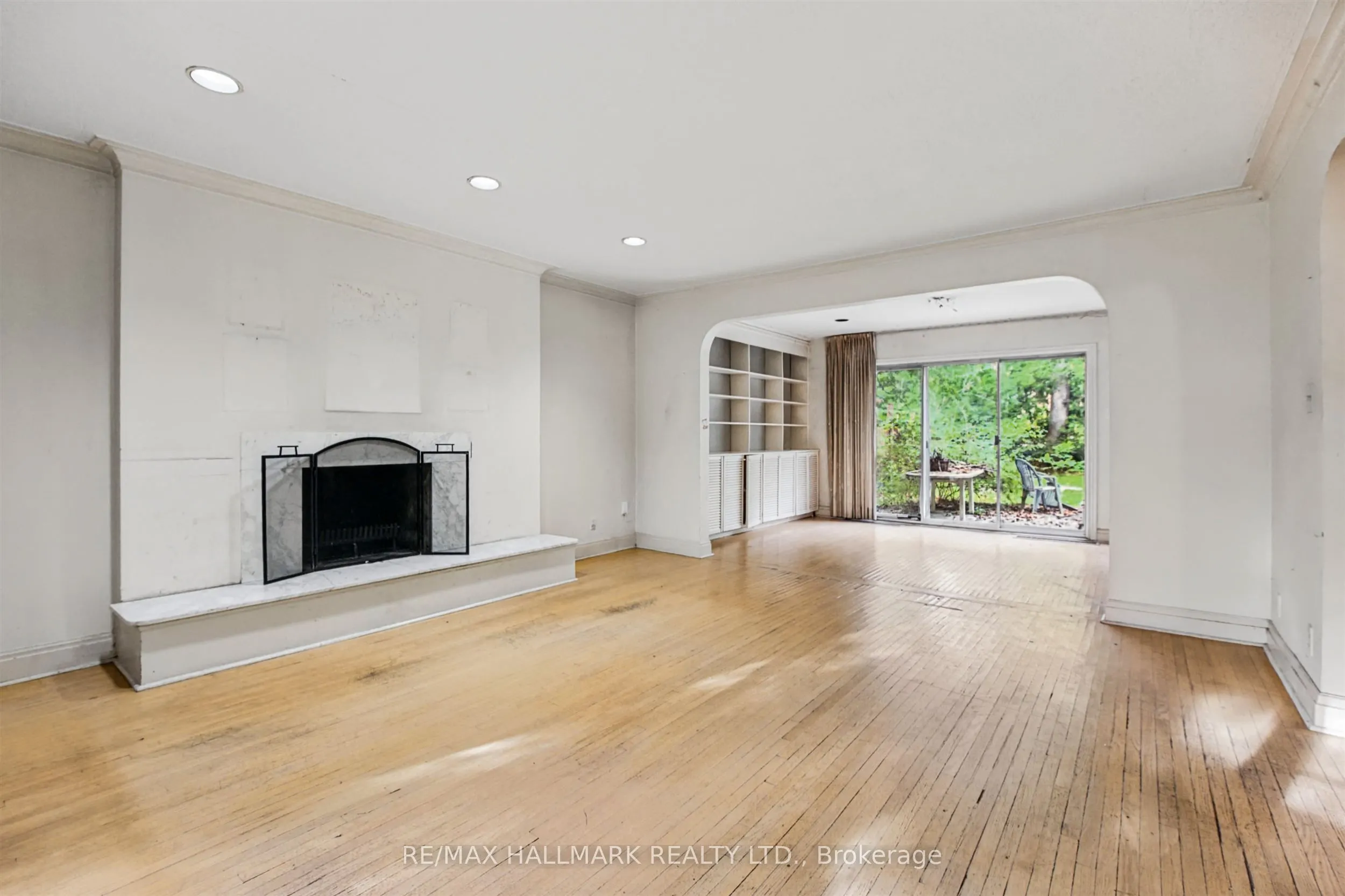 171 Old Yonge Street
