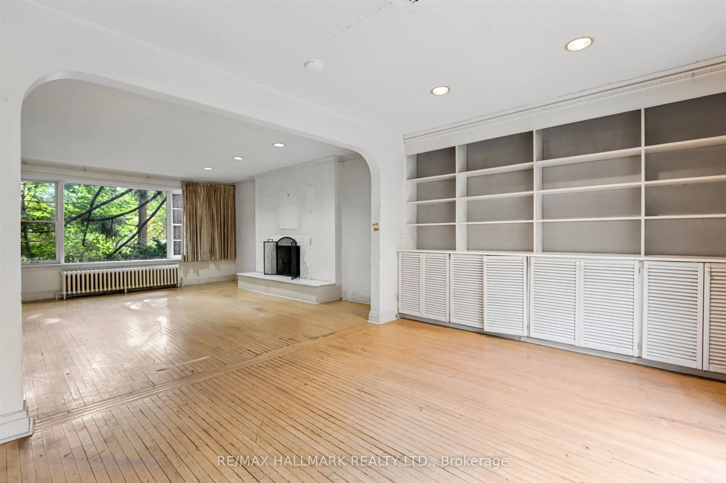 171 Old Yonge Street