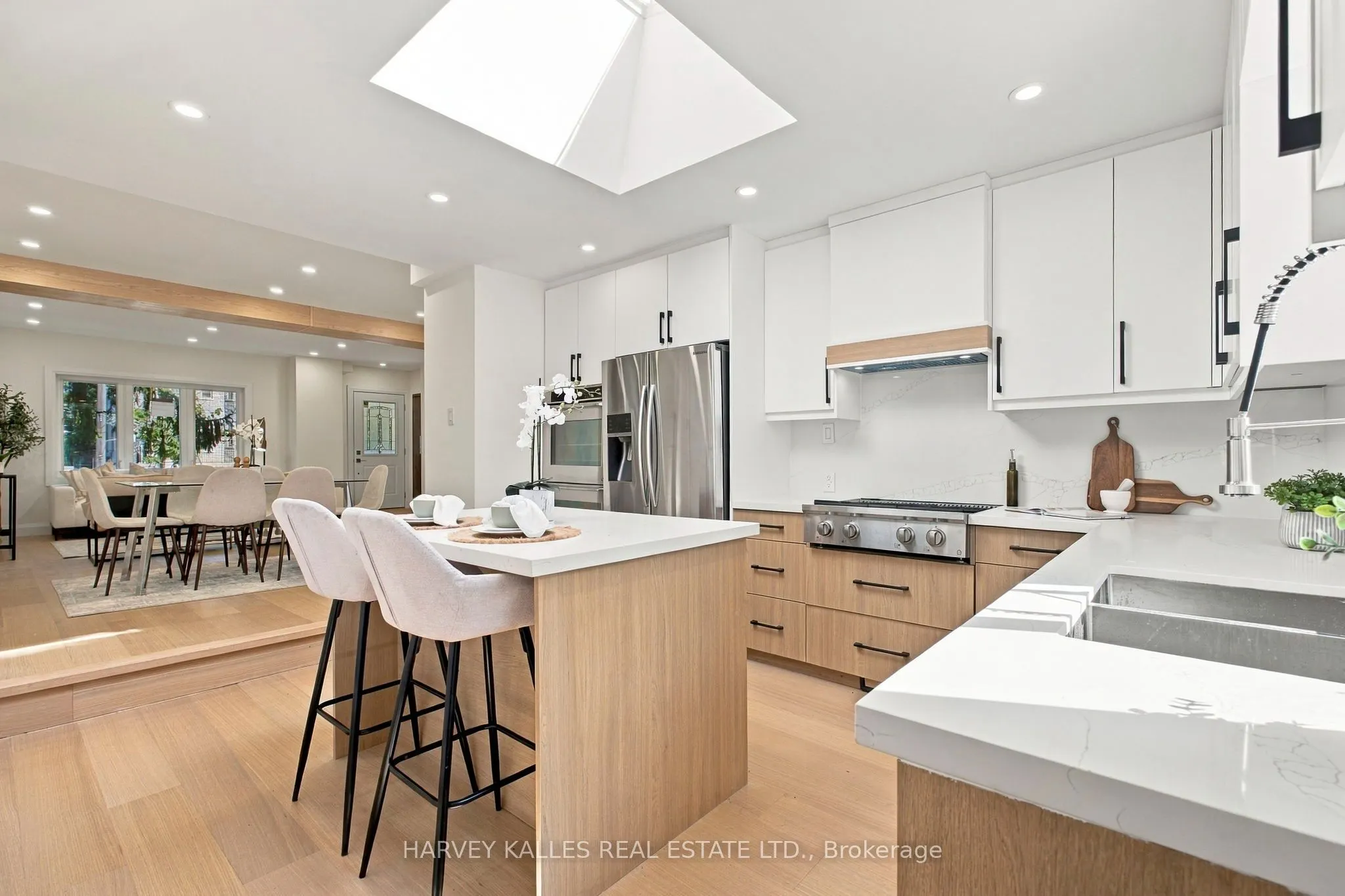 547 Melrose Avenue
