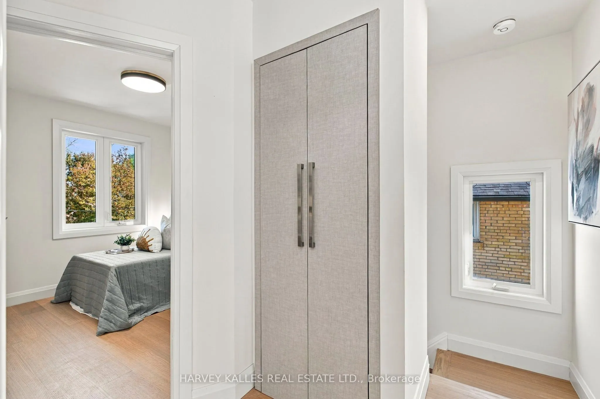 547 Melrose Avenue