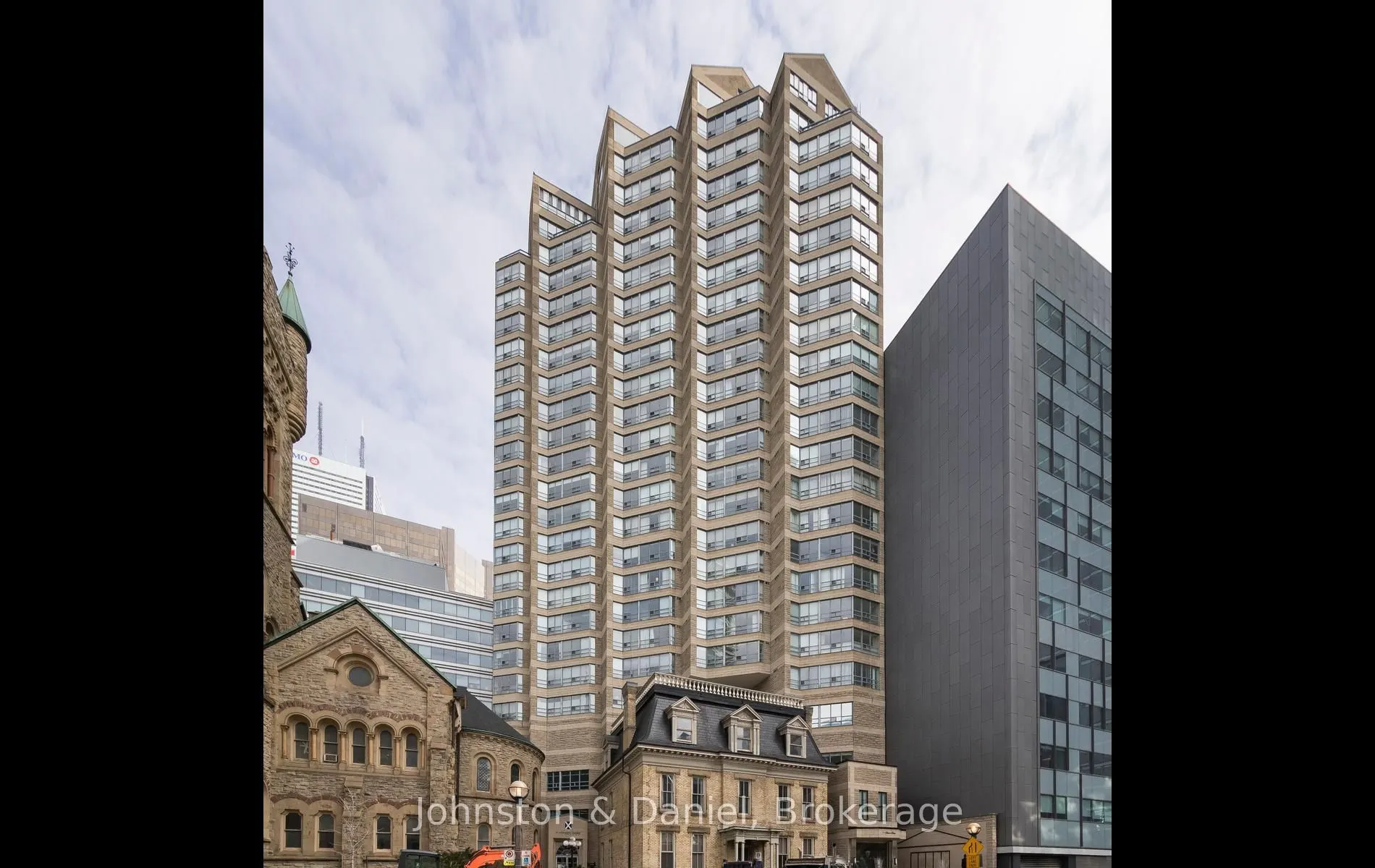 71 Simcoe Street #2601