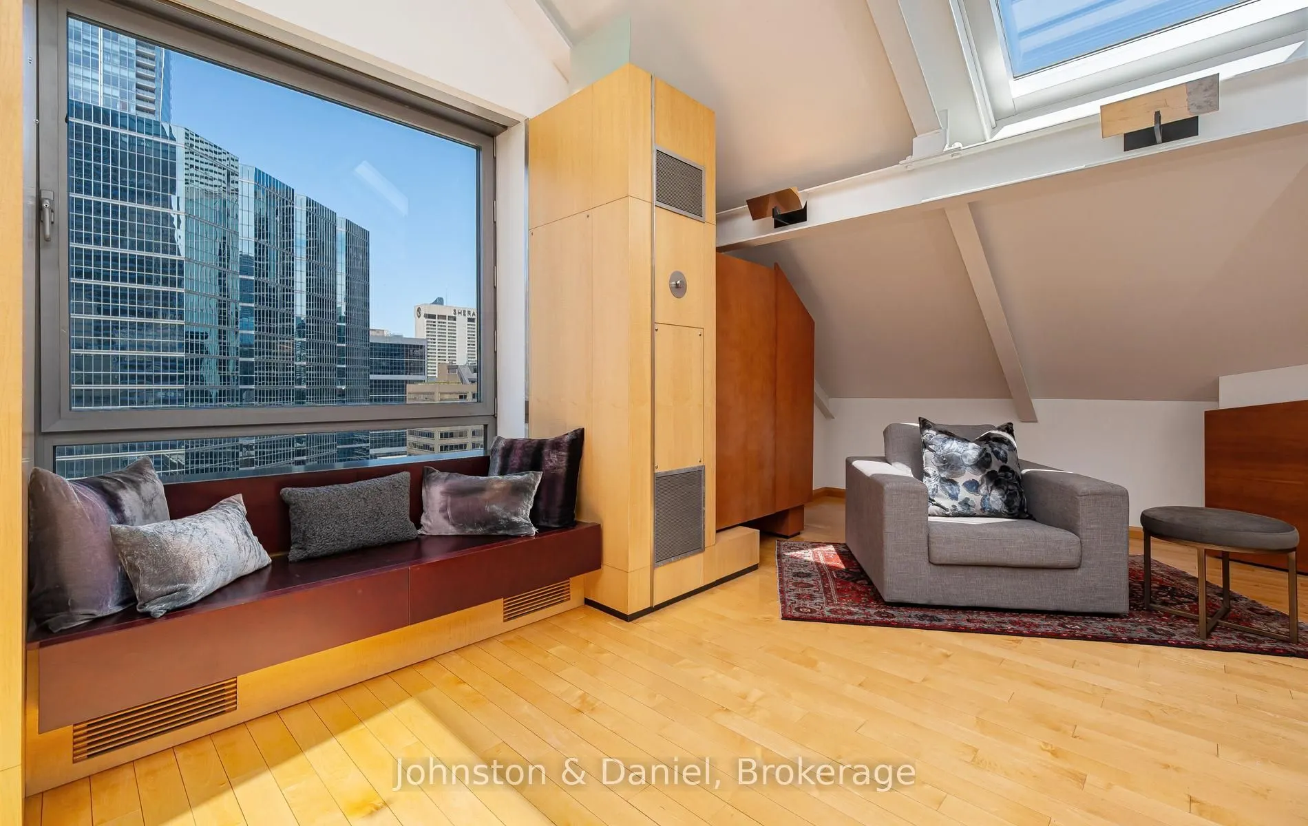 71 Simcoe Street #2601