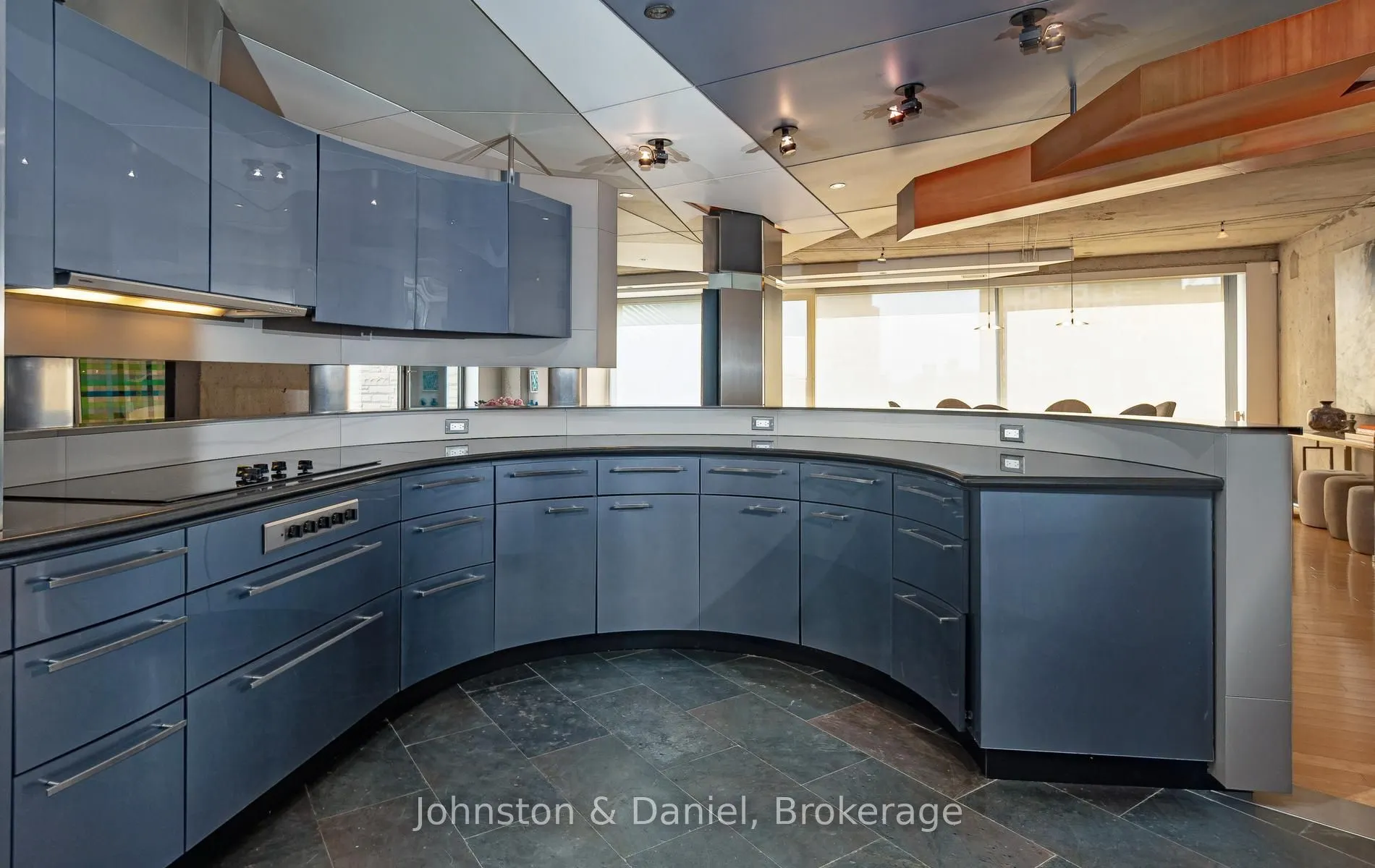 71 Simcoe Street #2601
