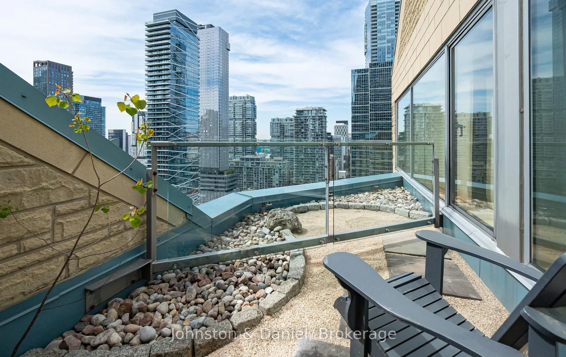 71 Simcoe Street #2601