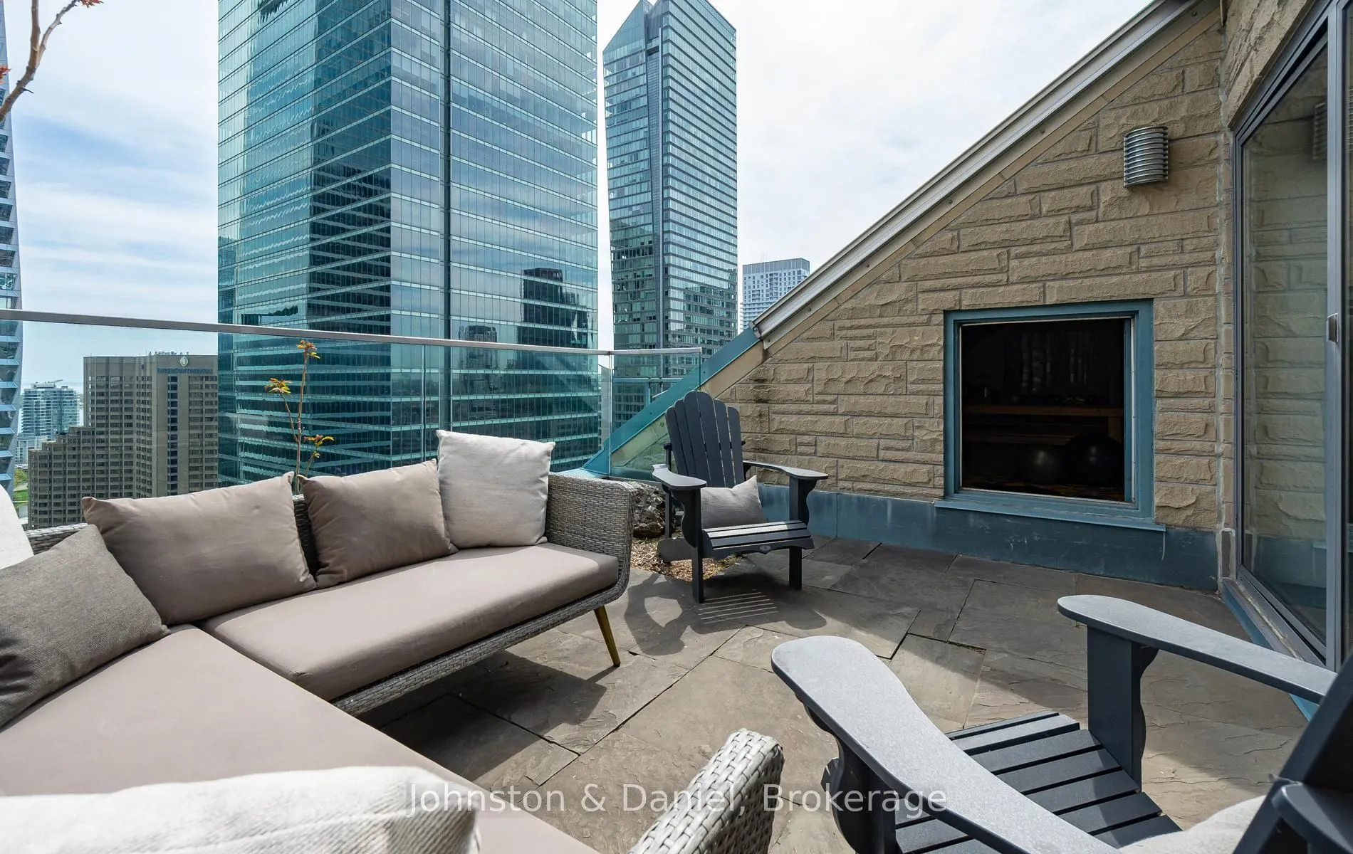 71 Simcoe Street #2601