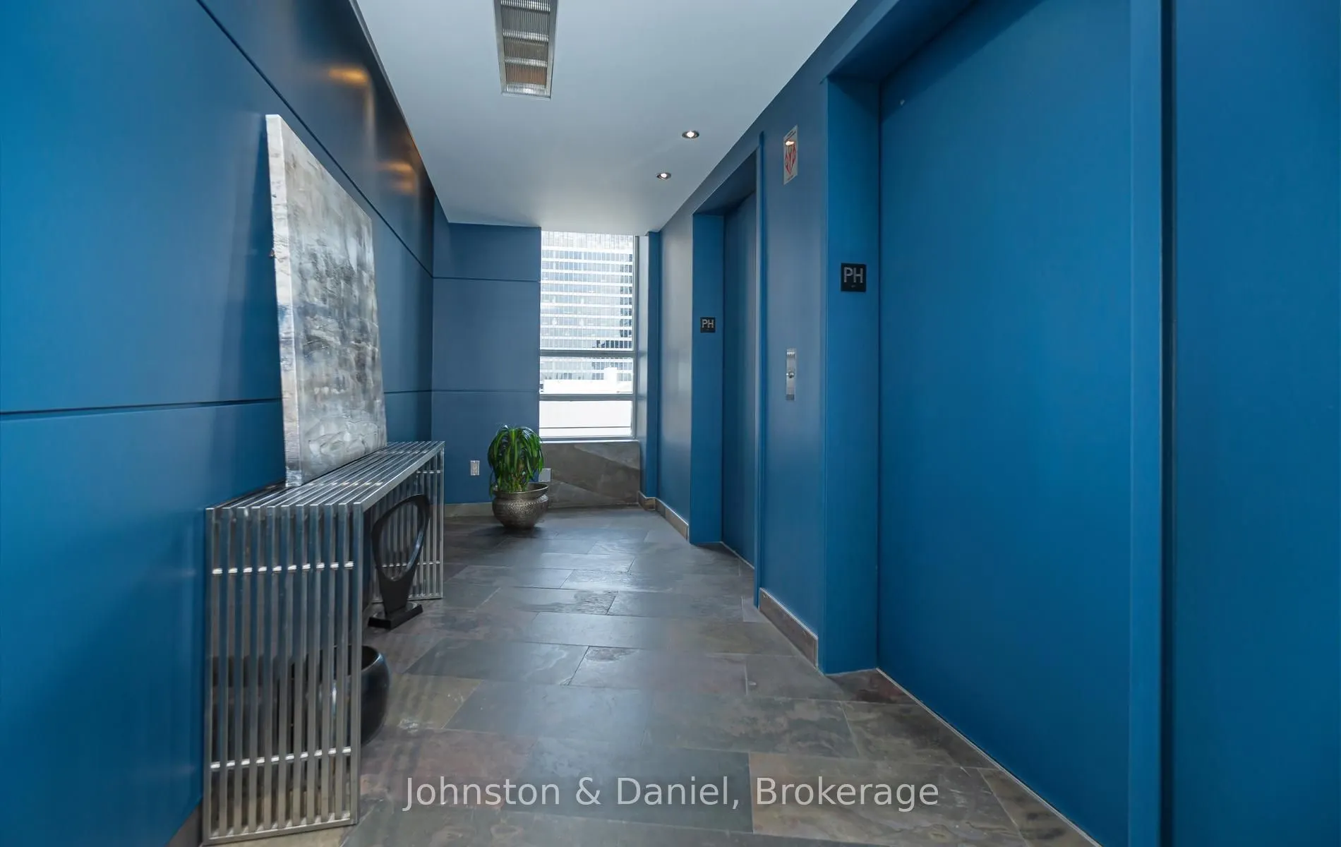 71 Simcoe Street #2601