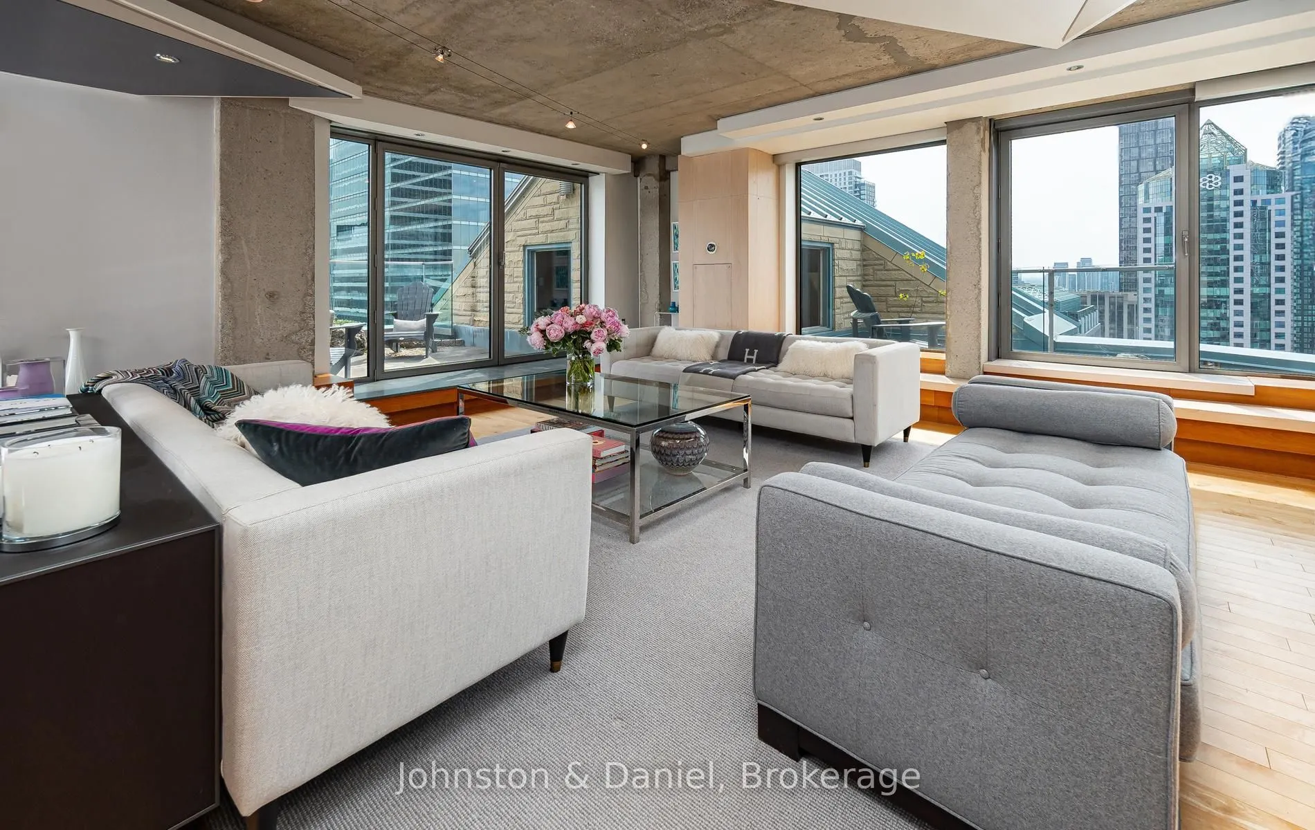 71 Simcoe Street #2601